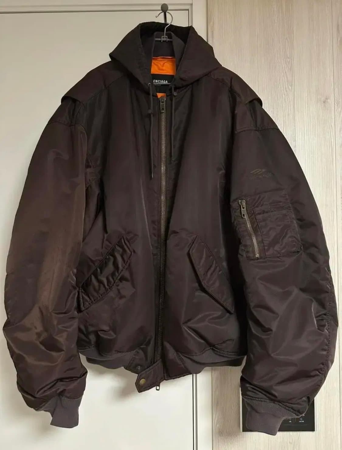 발렌시아가 3b 봄버 브라운 2 상품이미지3