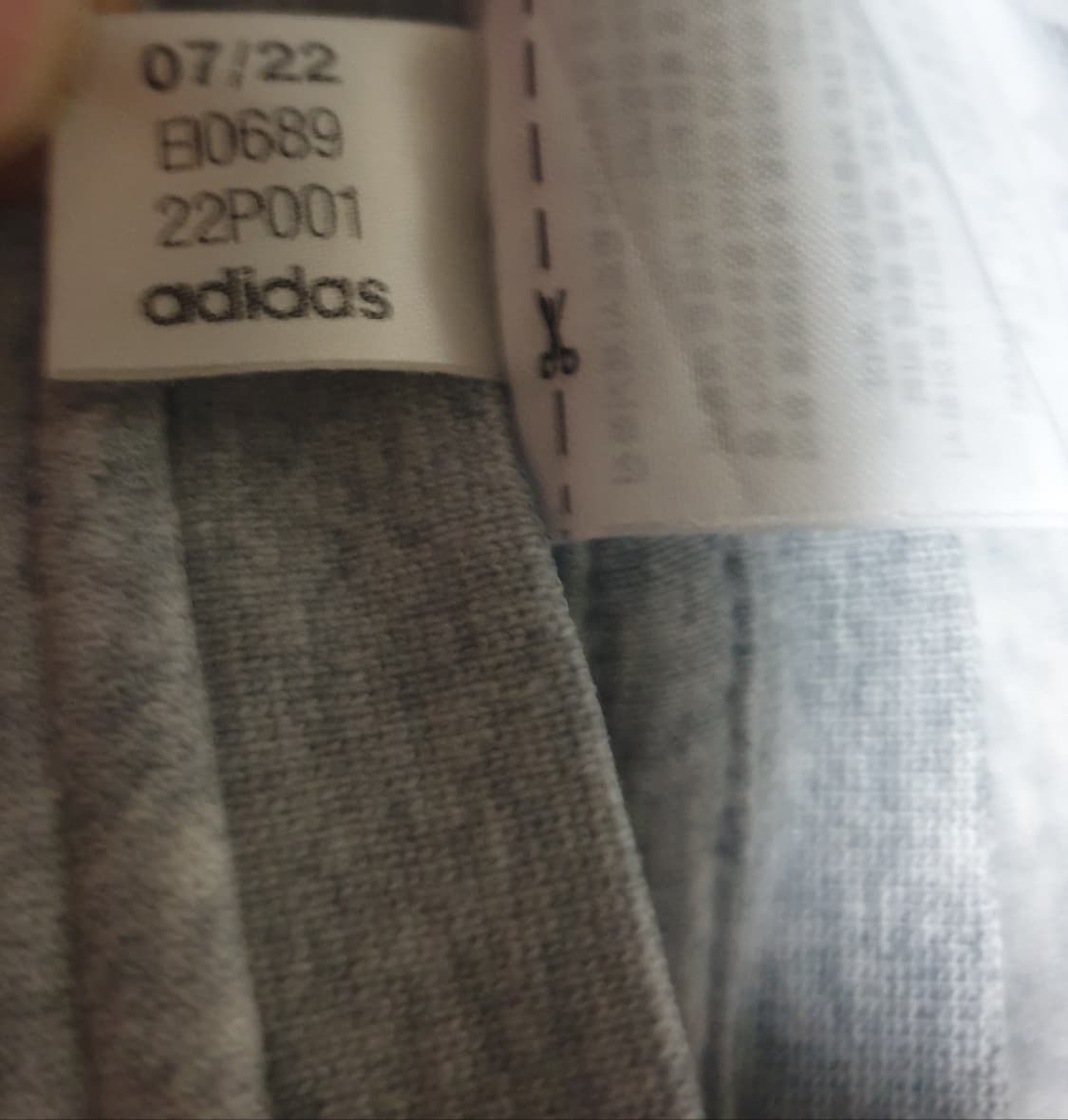 아디다스 긴팔티 그레이 (S) 상품이미지3