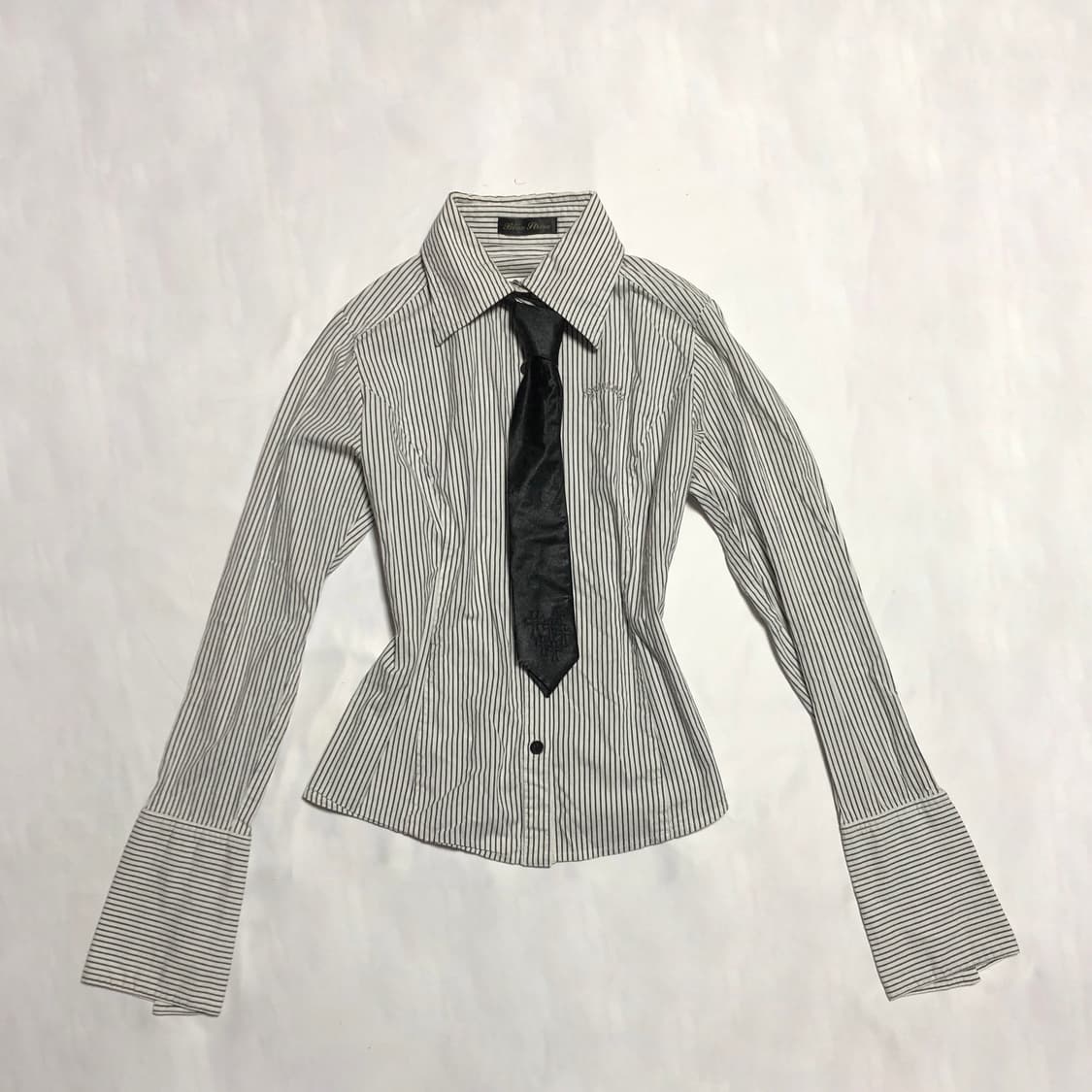 오버 커프스 스트라이프 셔츠 상품이미지1