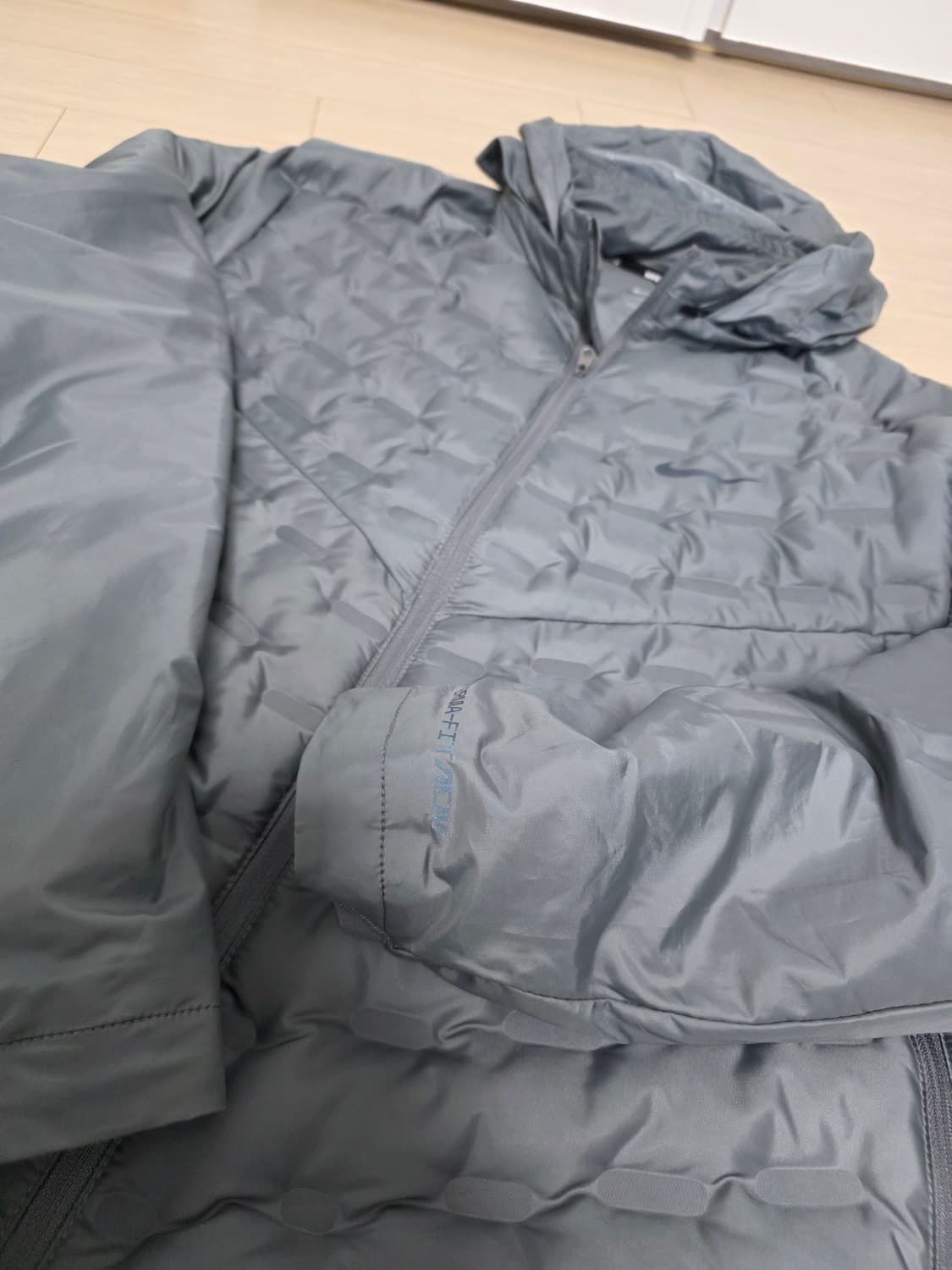 나이키 써마핏 ADV 에어로로프트 러닝 자켓 XL 상품이미지4