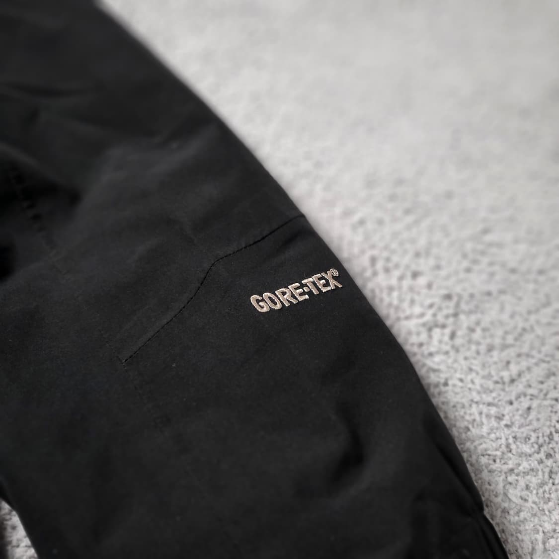 노스페이스 고어텍스 리플렉티브 마운틴 자켓 상품이미지3