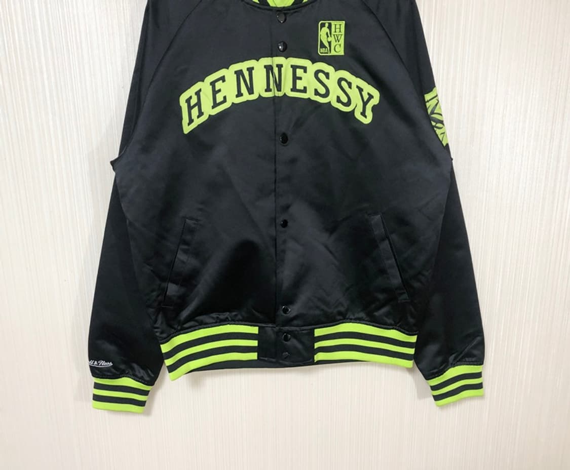 NBAX미첼앤네스X헤네시 2024 리미티드에디션 바시티자켓 M(해외) 상품이미지3