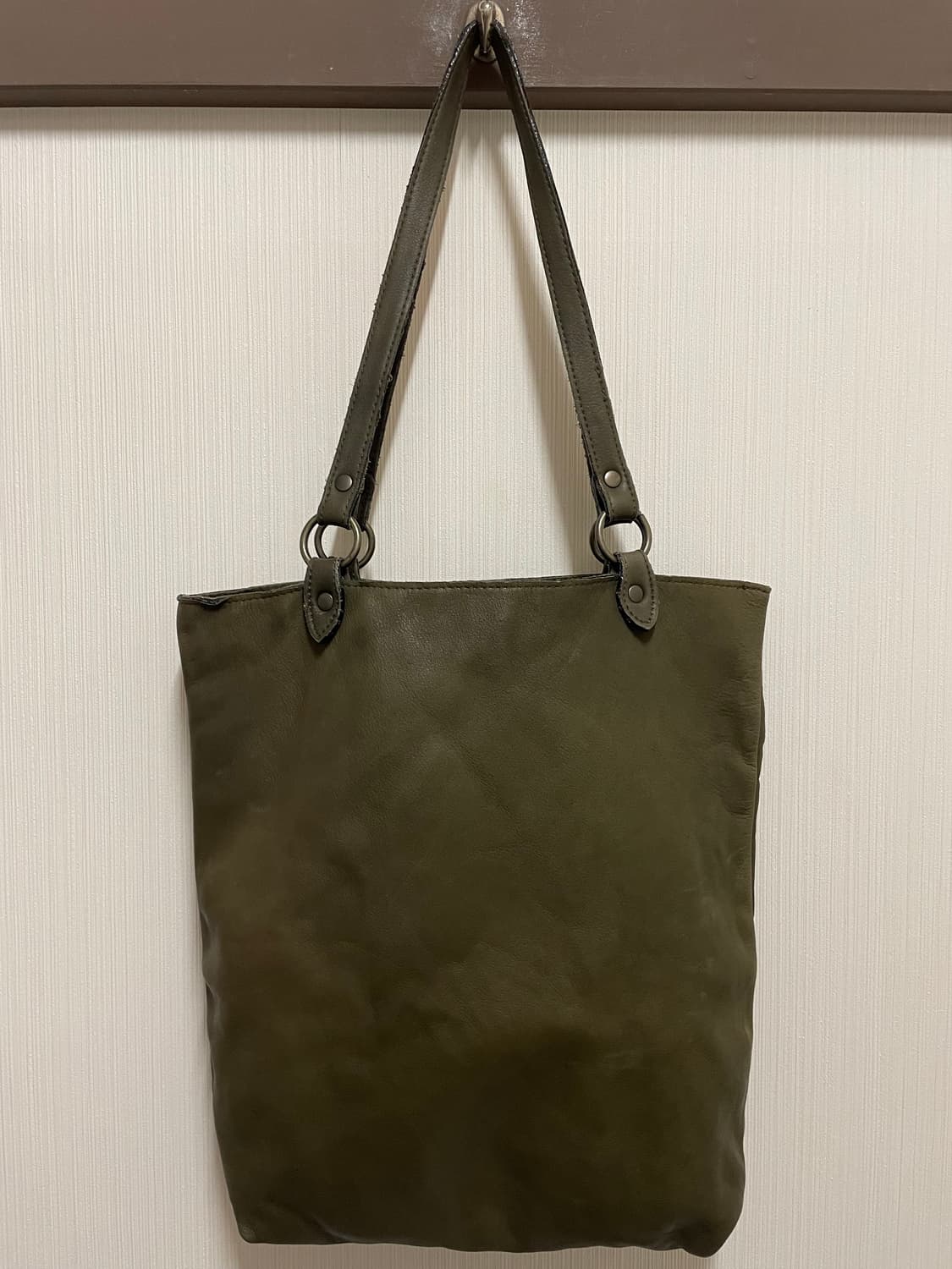 SHARE SPIRIT LEATHER SHOULDER BACK 상품이미지2