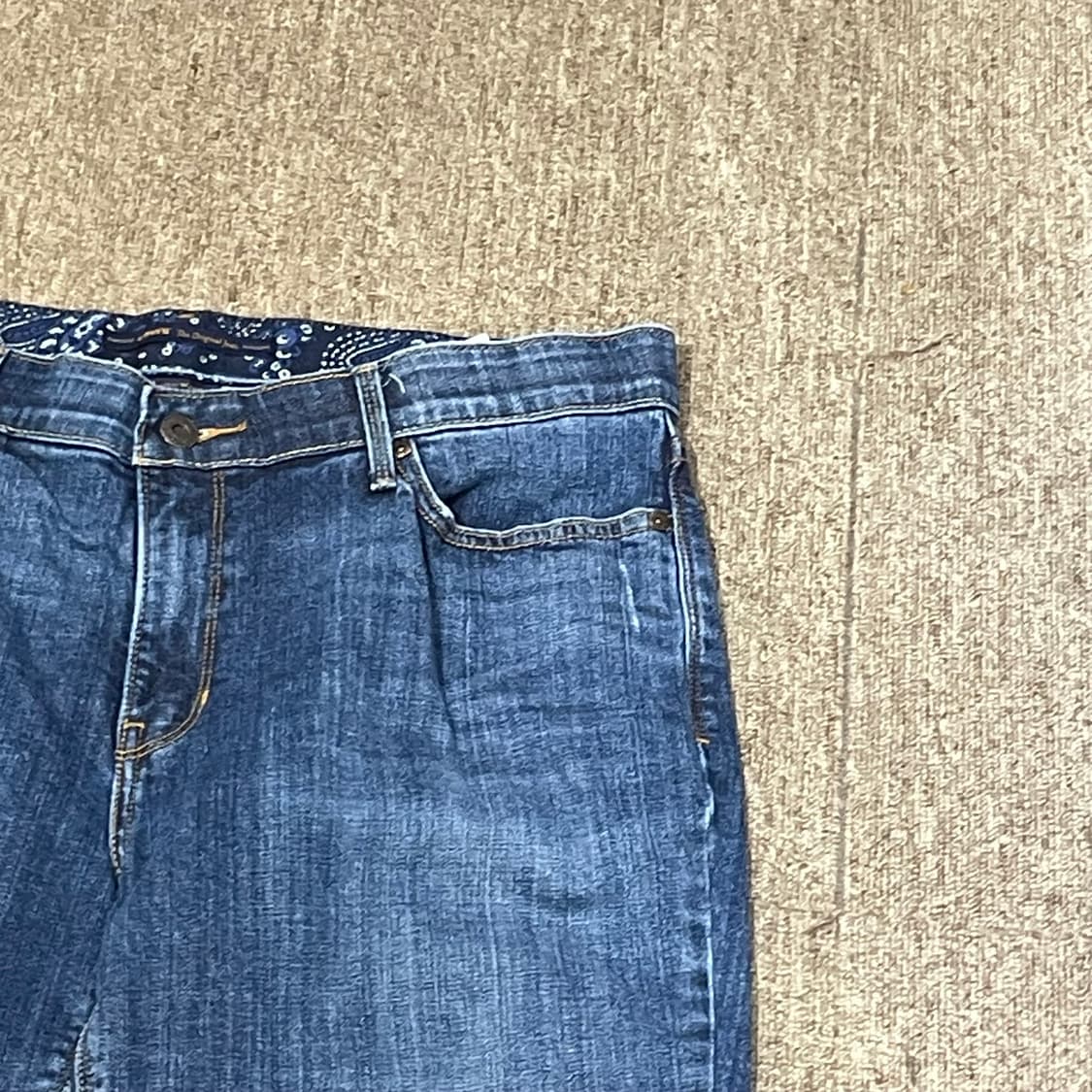 (35) Levi's 525 (리바이스 퍼펙트 웨이스트 부츠컷) 상품이미지4