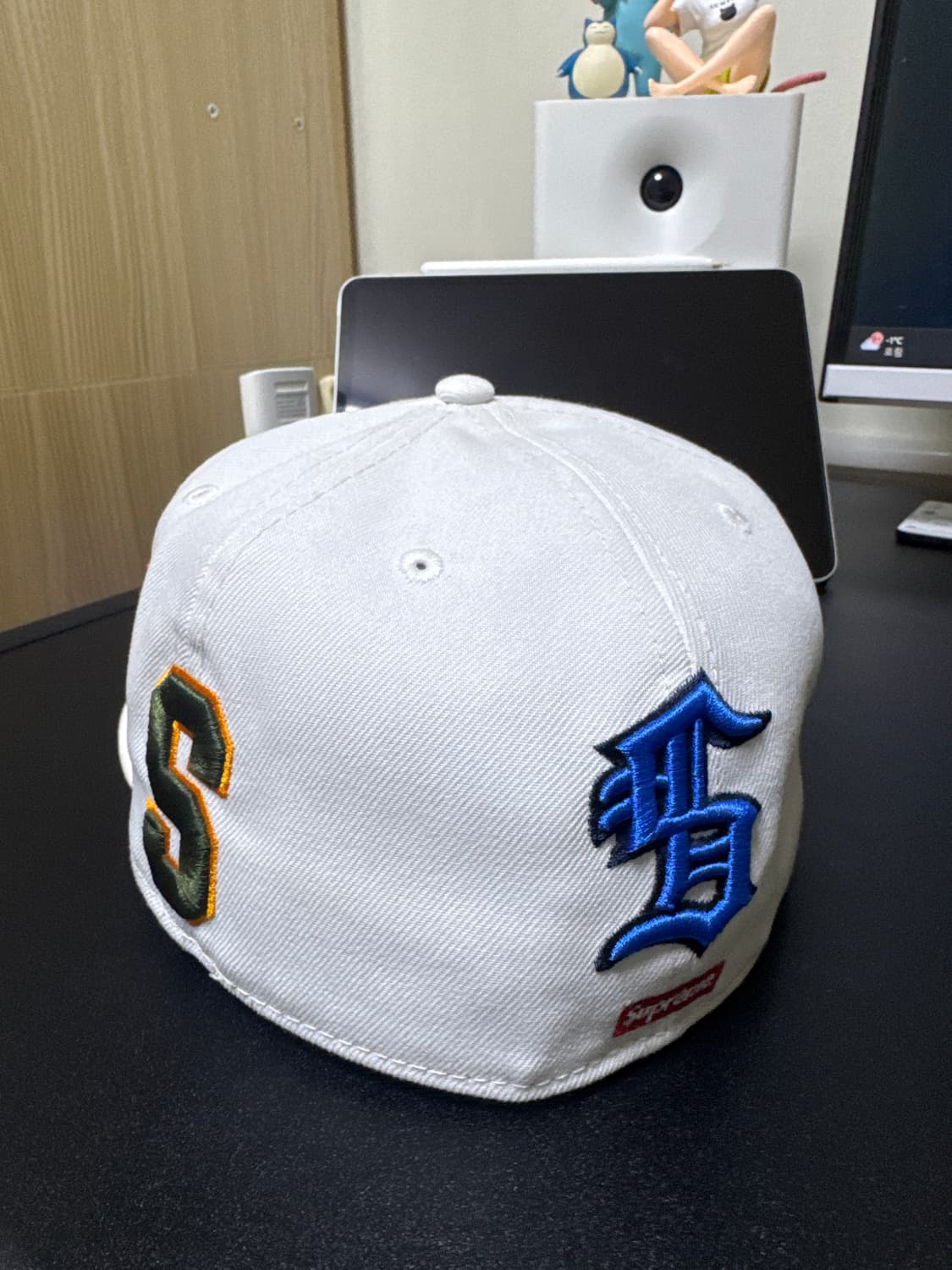 슈프림 뉴에라 멀티 S로고 화이트(712/59.6cm) 상품이미지3