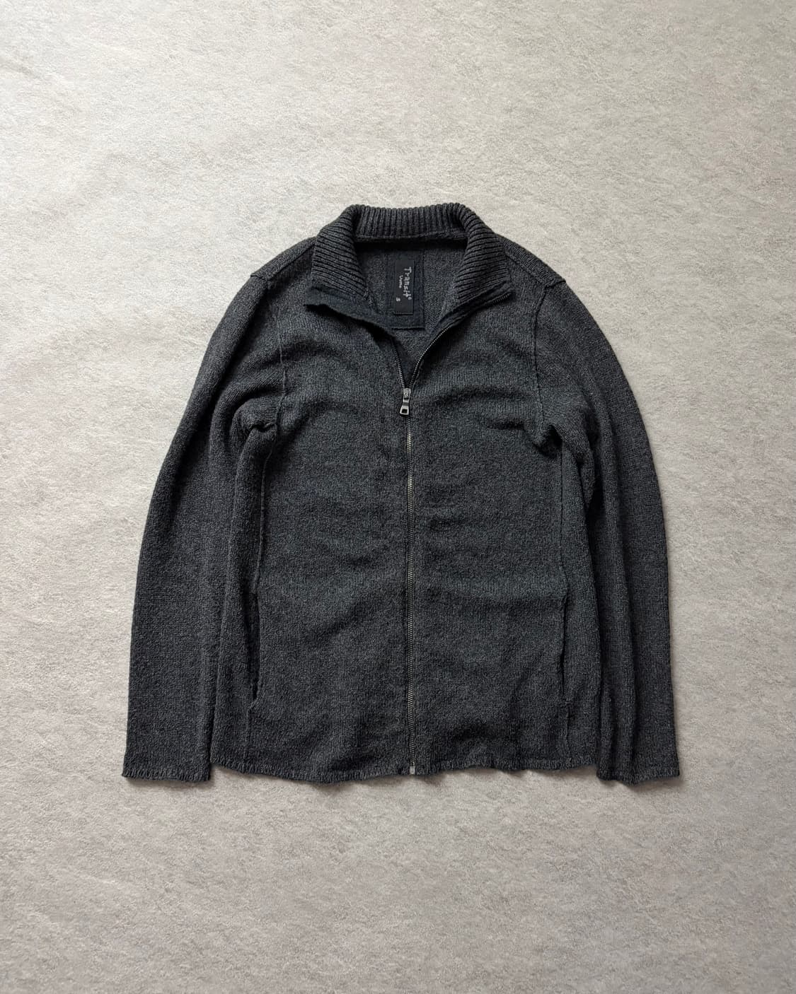 트랜짓 니트집업 상품이미지1