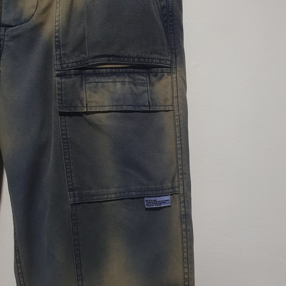 M) 디스이즈네버댓 신형 22ss 스프레이 페인트 타이다이 퍼티그 팬츠 상품이미지4