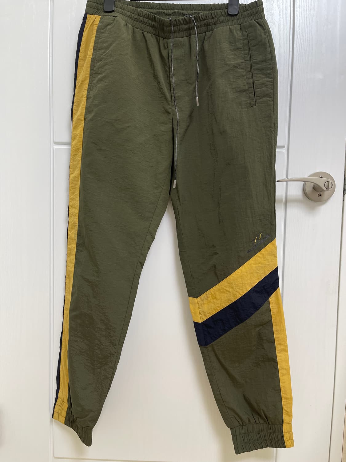 우영미 파리 나일론 팬츠 48 상품이미지1