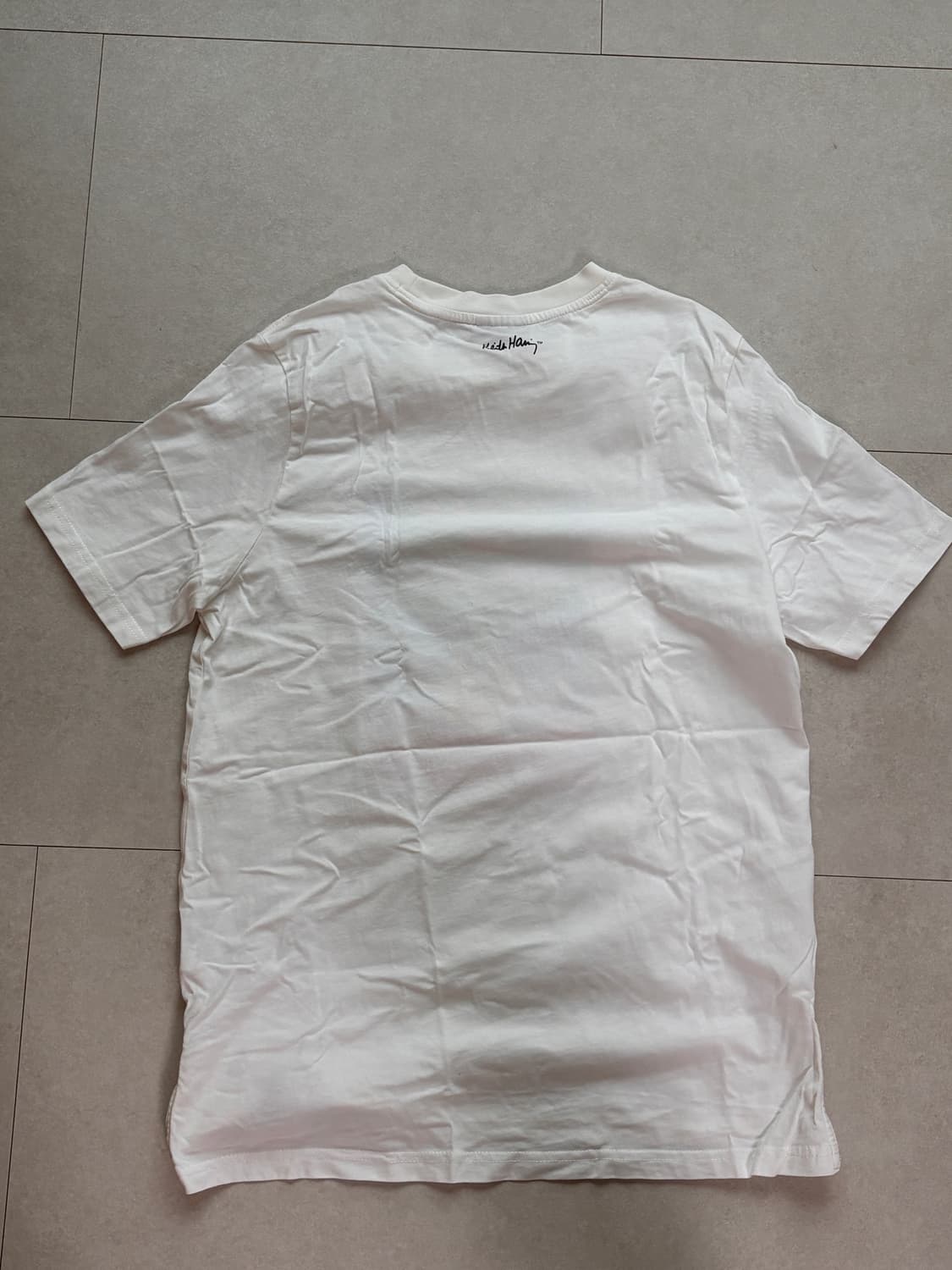 키스 해링 그래픽 반팔 티셔츠 (Crack Is Wack) 상품이미지4