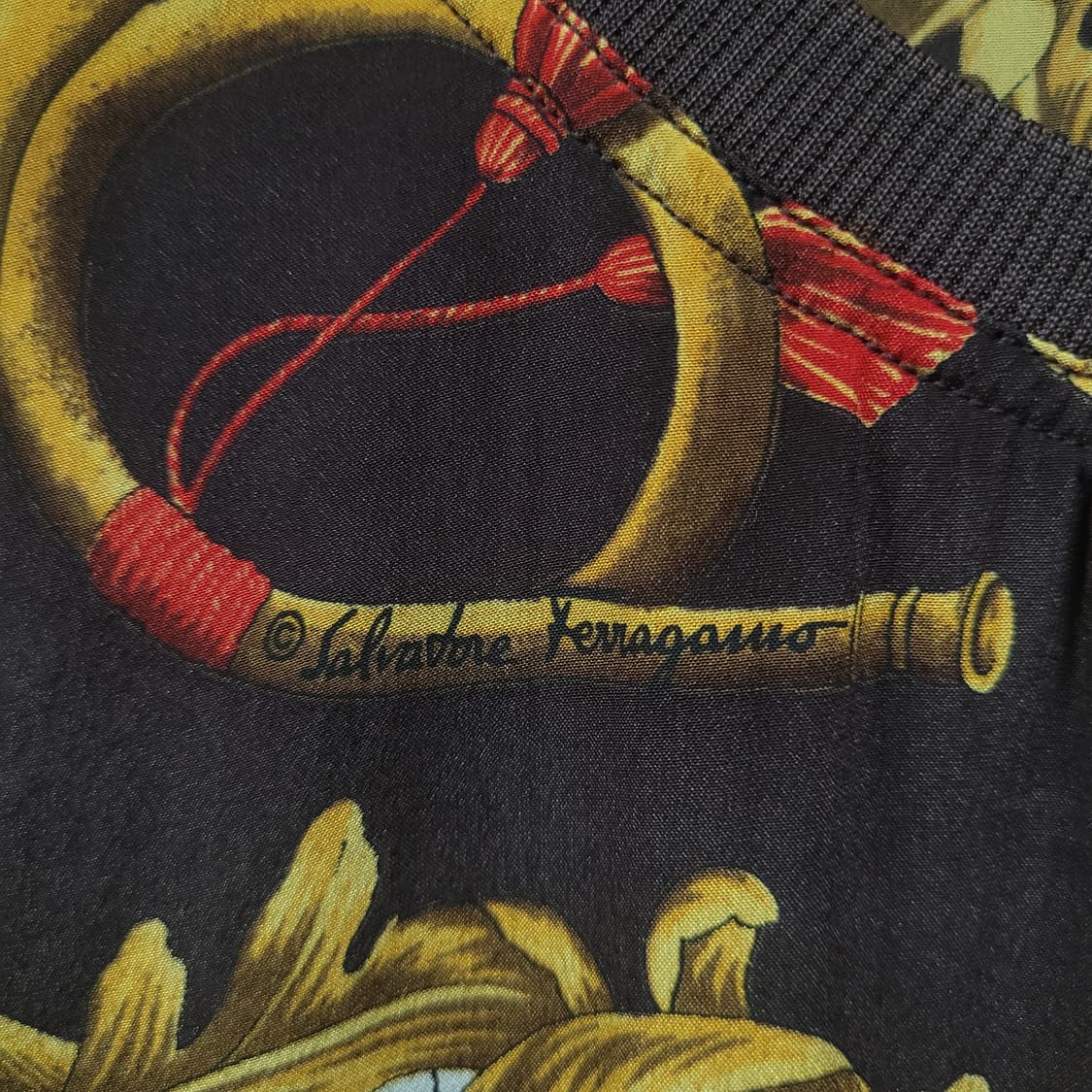 Salvatore Ferragamo 페라가모 실크 셔츠  상품이미지4