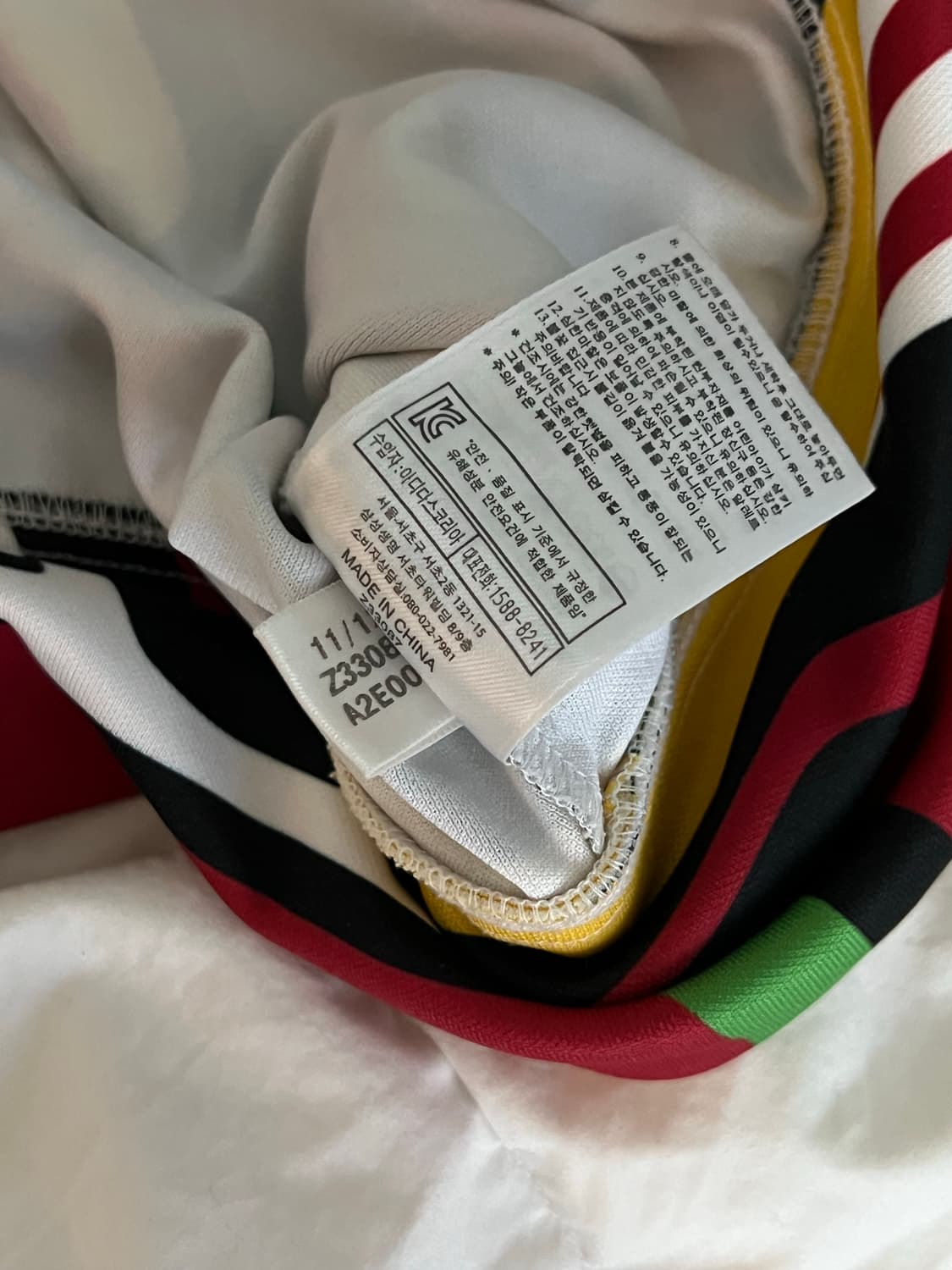 아디다스✖️제레미 스캇 이글 토템 프린팅트랙 자켓 상품이미지7