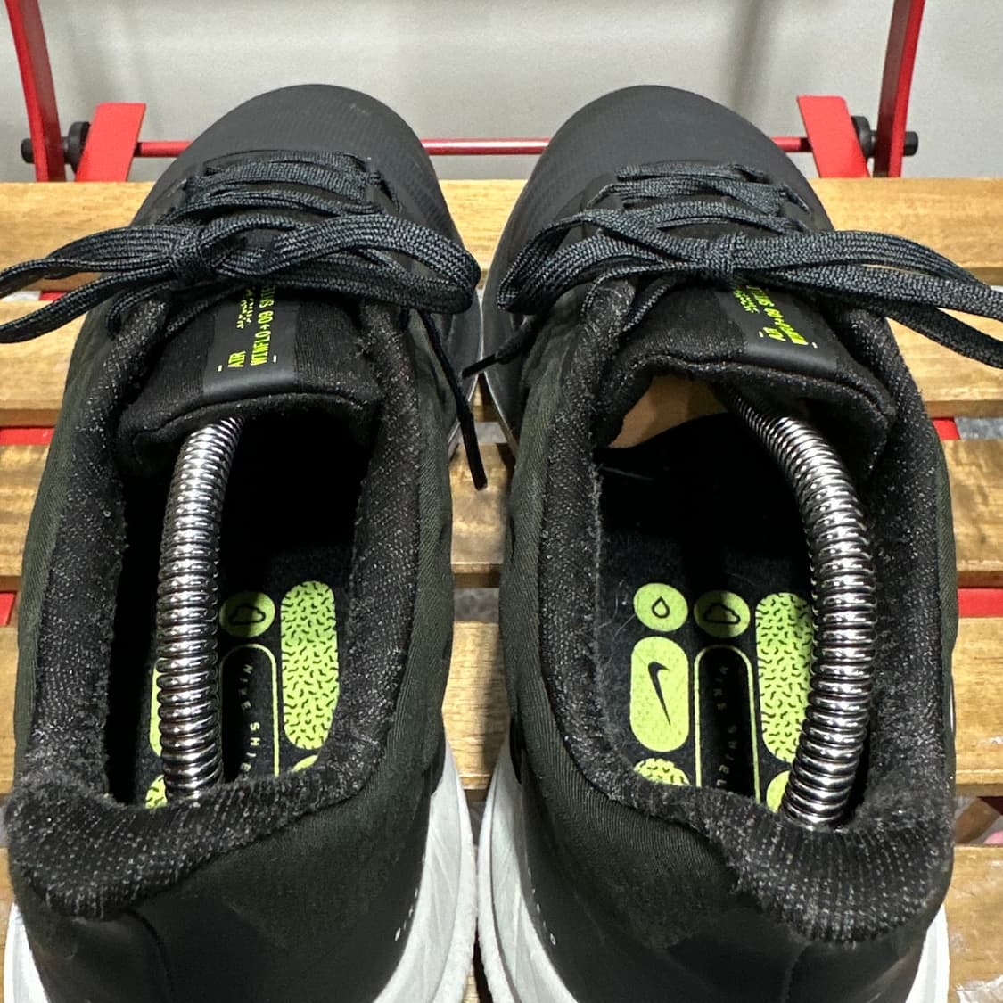 275) 나이키 운동화 남서 남자 신발 에어 윈플로 9 쉴드 상품이미지5