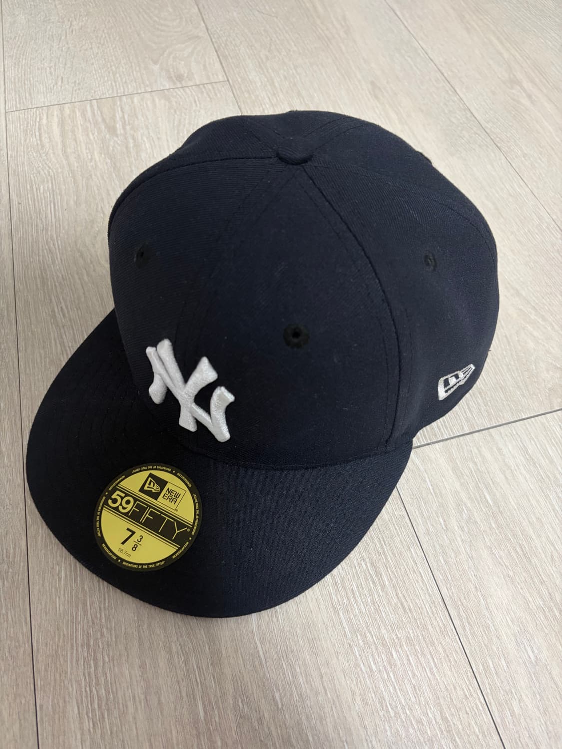 뉴에라 어센틱 상품이미지1