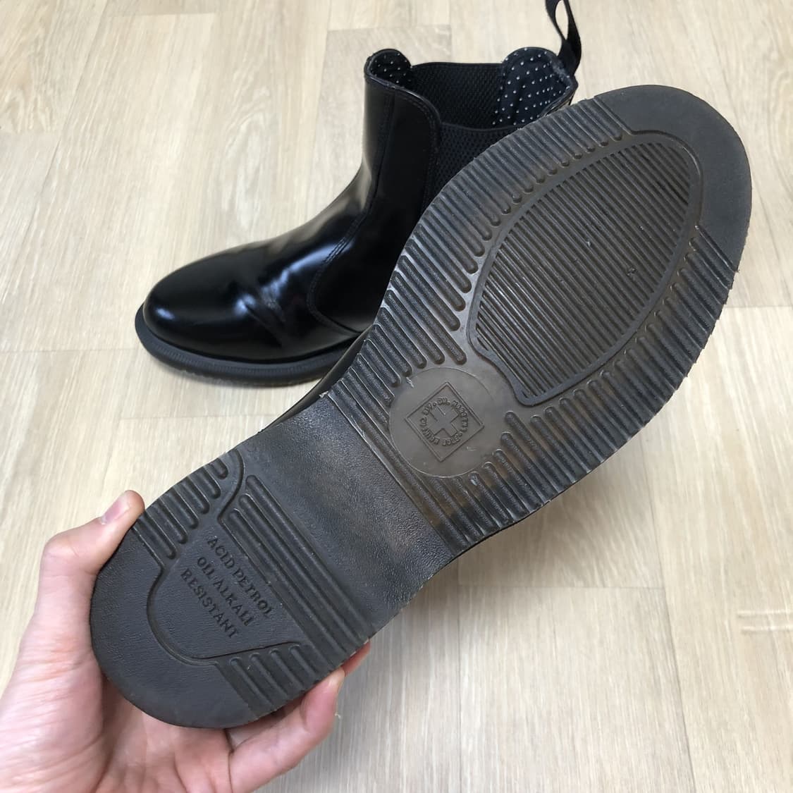 (270) 닥터마틴 Dr.martens 플로라 스무스 레더 첼시 부츠 상품이미지4