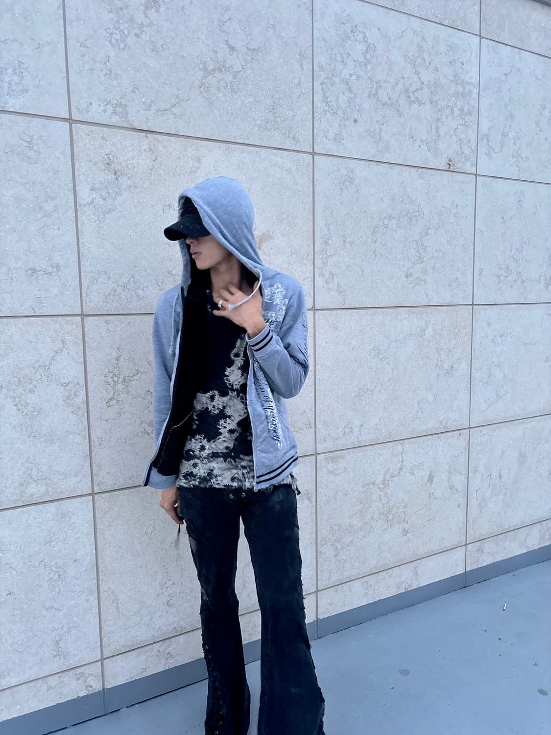 “Vintage” 00’s Gothic Print Hoodie Grey  상품이미지7