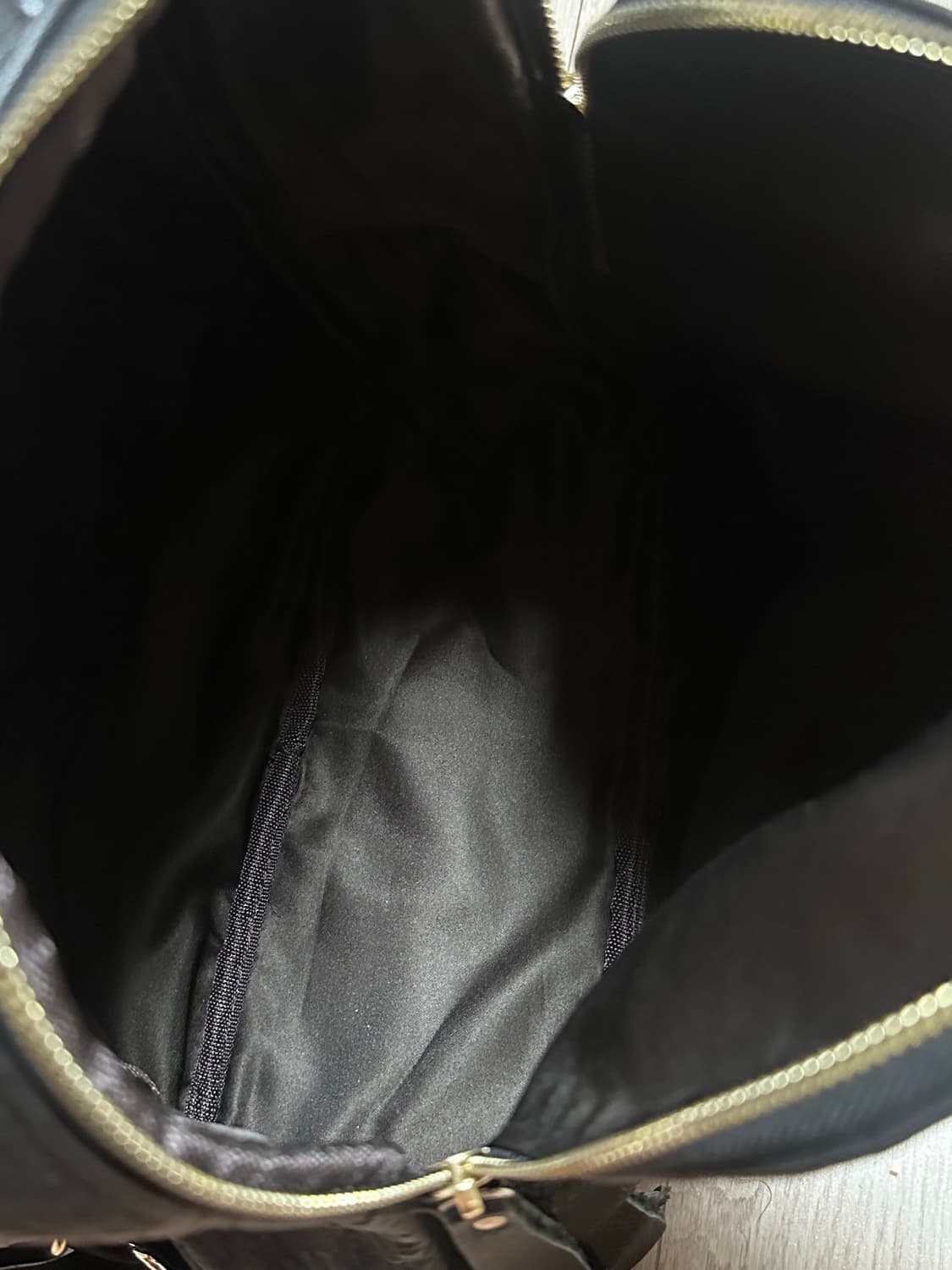 핸드메이드 천연 소가죽 페블드 백팩  남녀공용 상품이미지8
