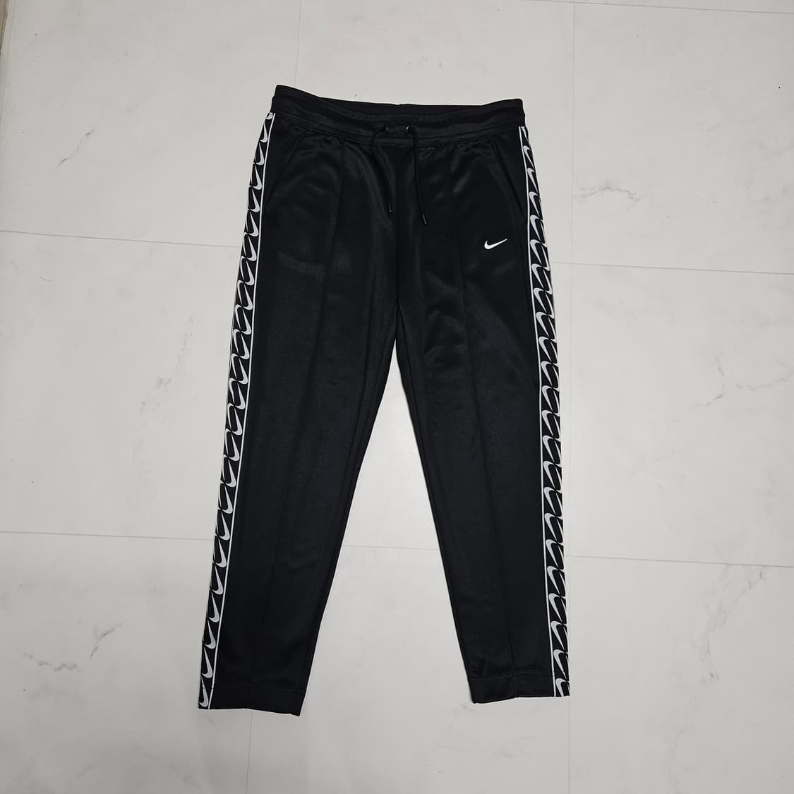 L 나이키 스우시 테이프 사이드라인 올드스쿨 트랙팬츠 상품이미지1