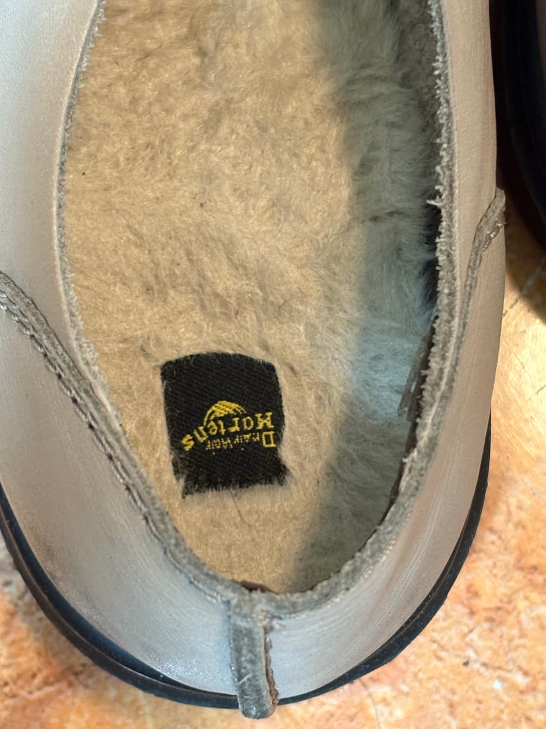 닥터마틴 패트리샤 털 슈즈 상품이미지3