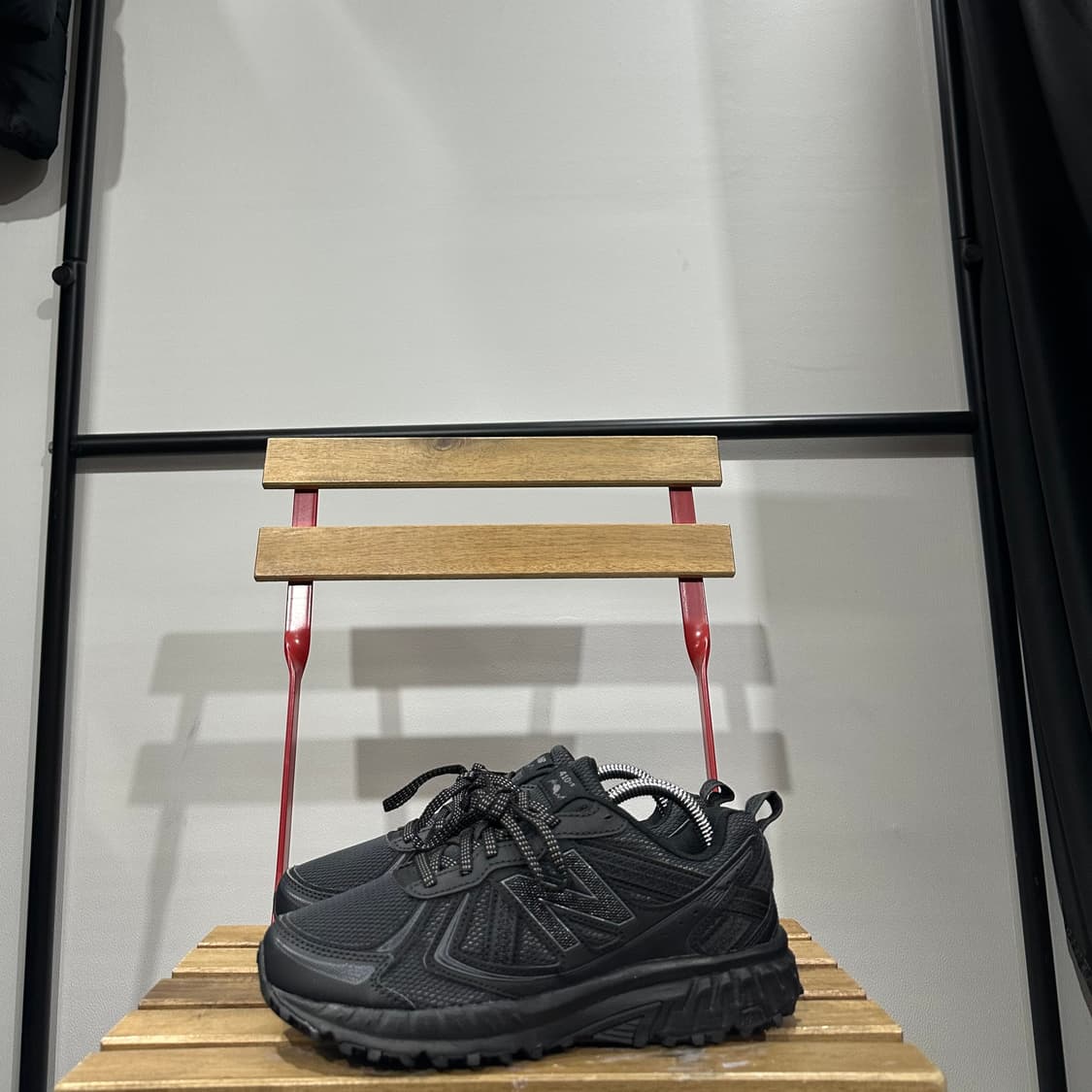 235) 뉴발란스 운동화 여성 여자 신발  410 V5 트레일화 상품이미지3