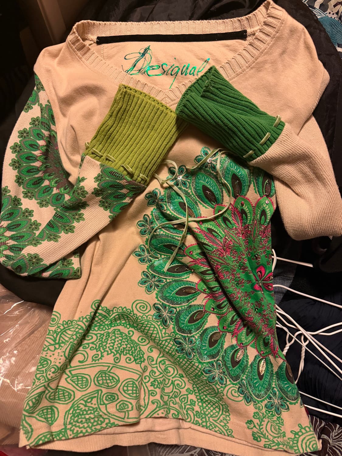 데시구알 리본 스팽글 니트 상품이미지1