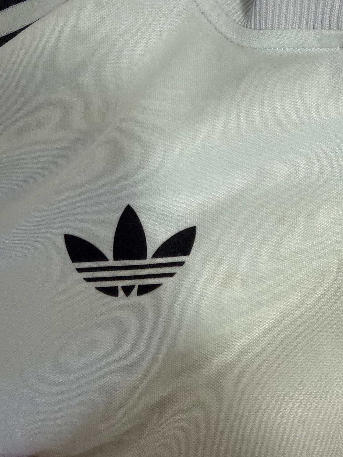 아디다스 버켄바우어 져지 팔아요 상품이미지2