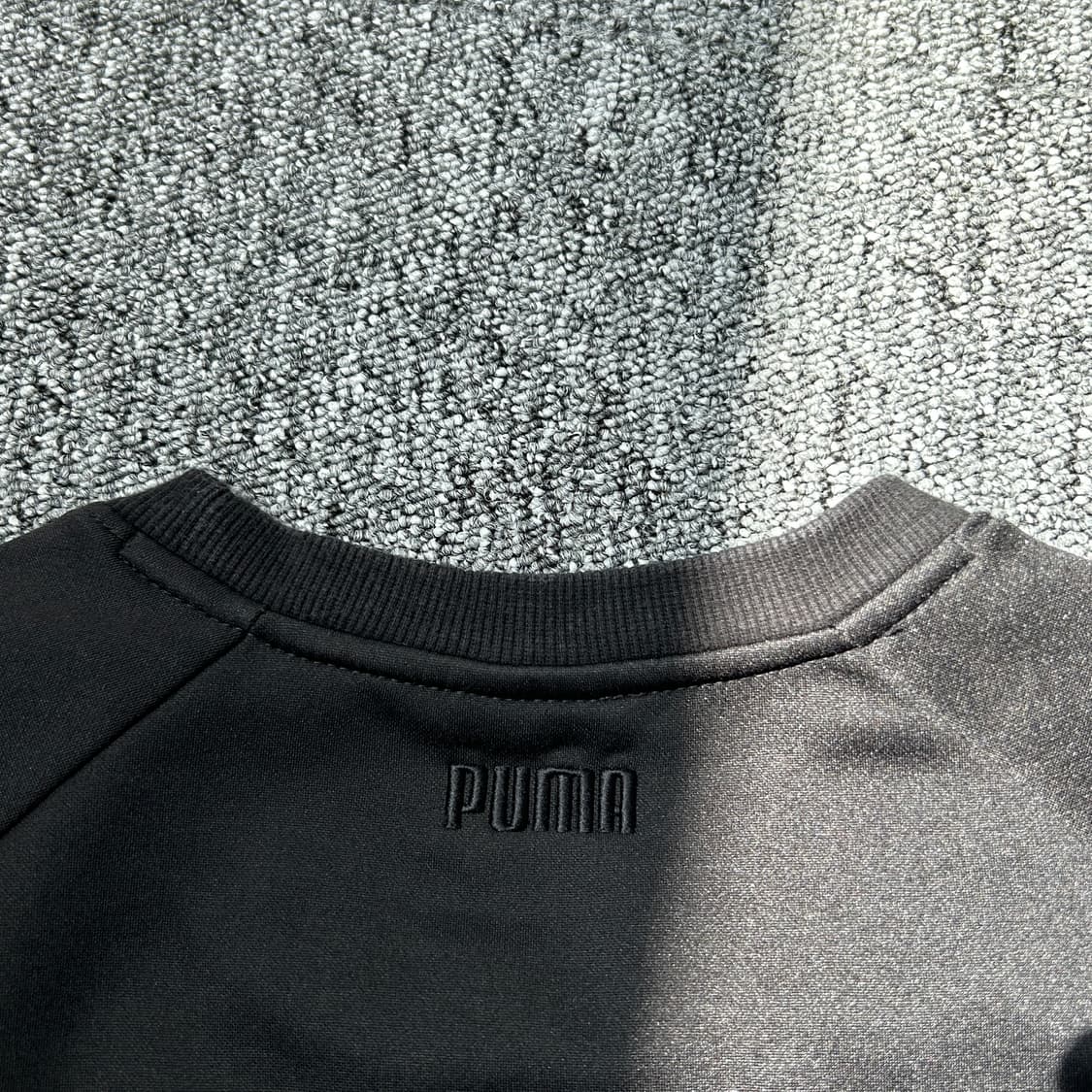 퓨마 블랙 퀄팅 맨투맨 상품이미지5