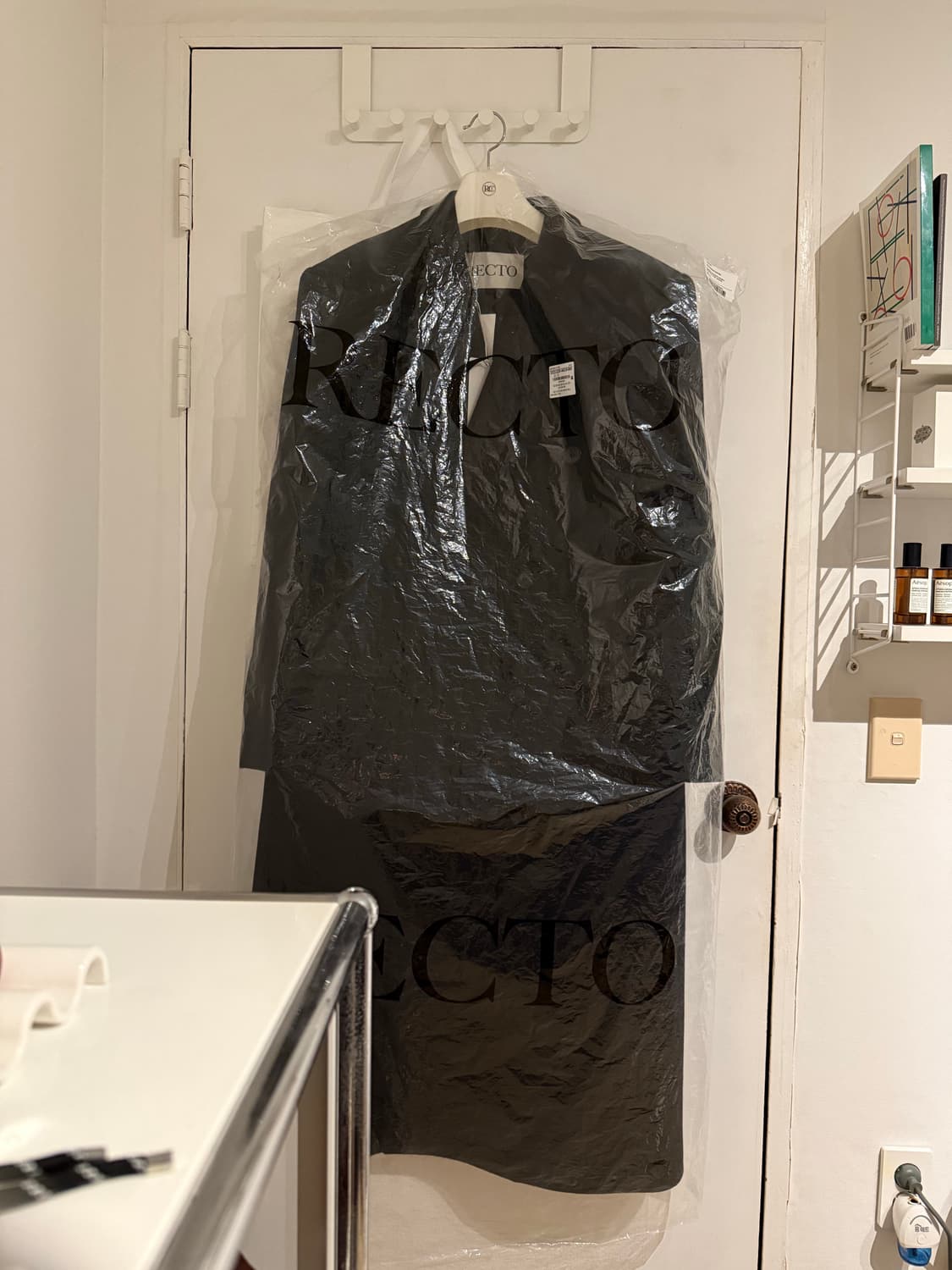 [새상품]렉토 25FW 클래식 테일러드 더블코트 L 상품이미지4