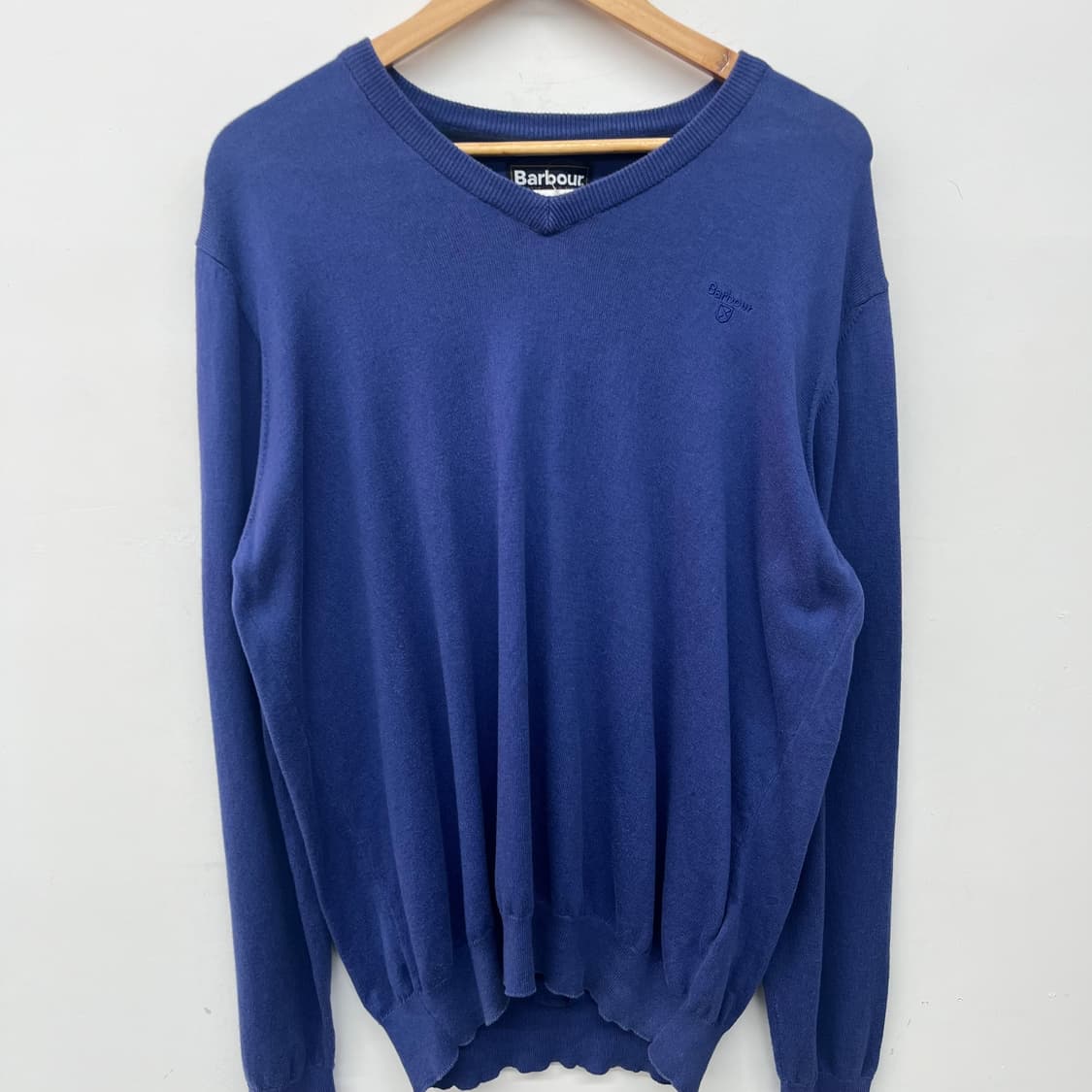 바버 V넥 니트 블루 남XL 상품이미지2
