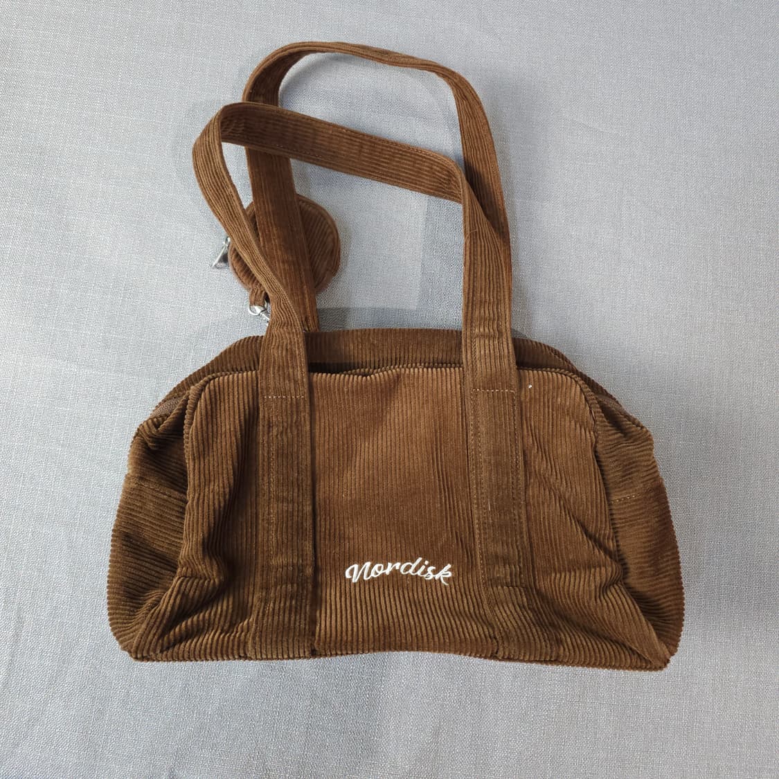 노르디스크 코듀로이 볼링백 상품이미지3