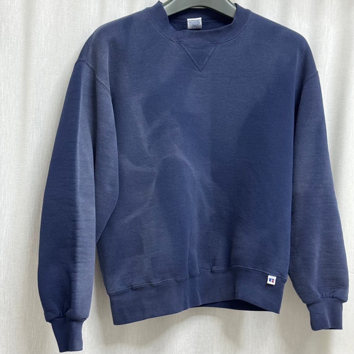 M) 러셀 희귀 썬패이딩 네이비 맨투맨 상품이미지2