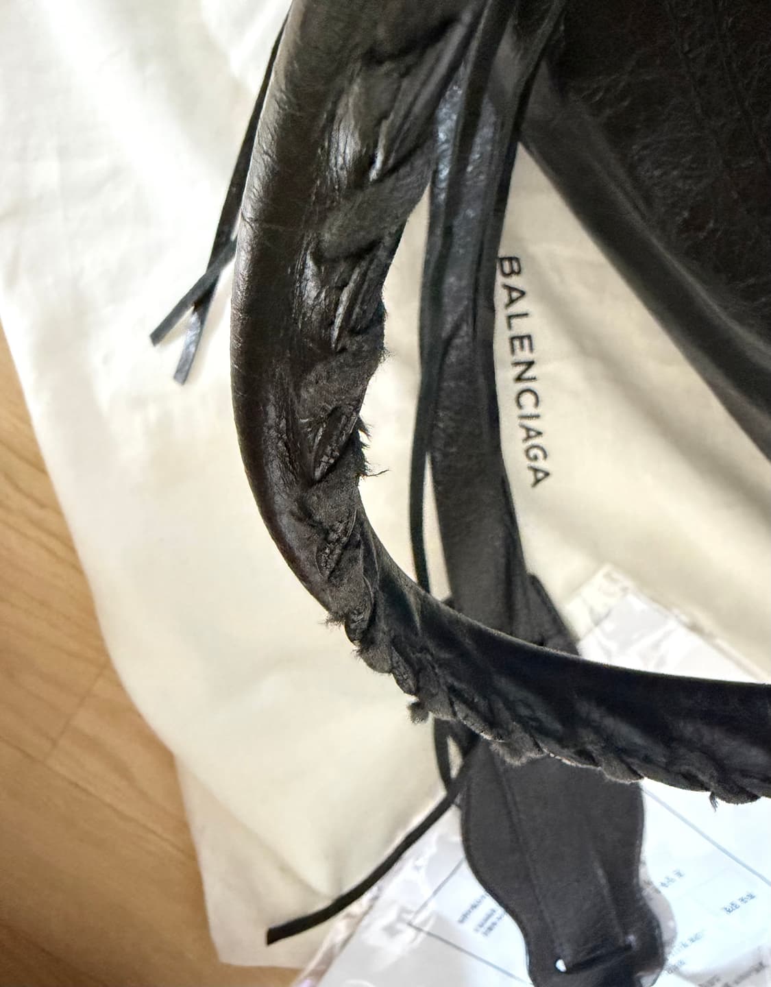 발렌시아가 시티 모터백 미디움  상품이미지5