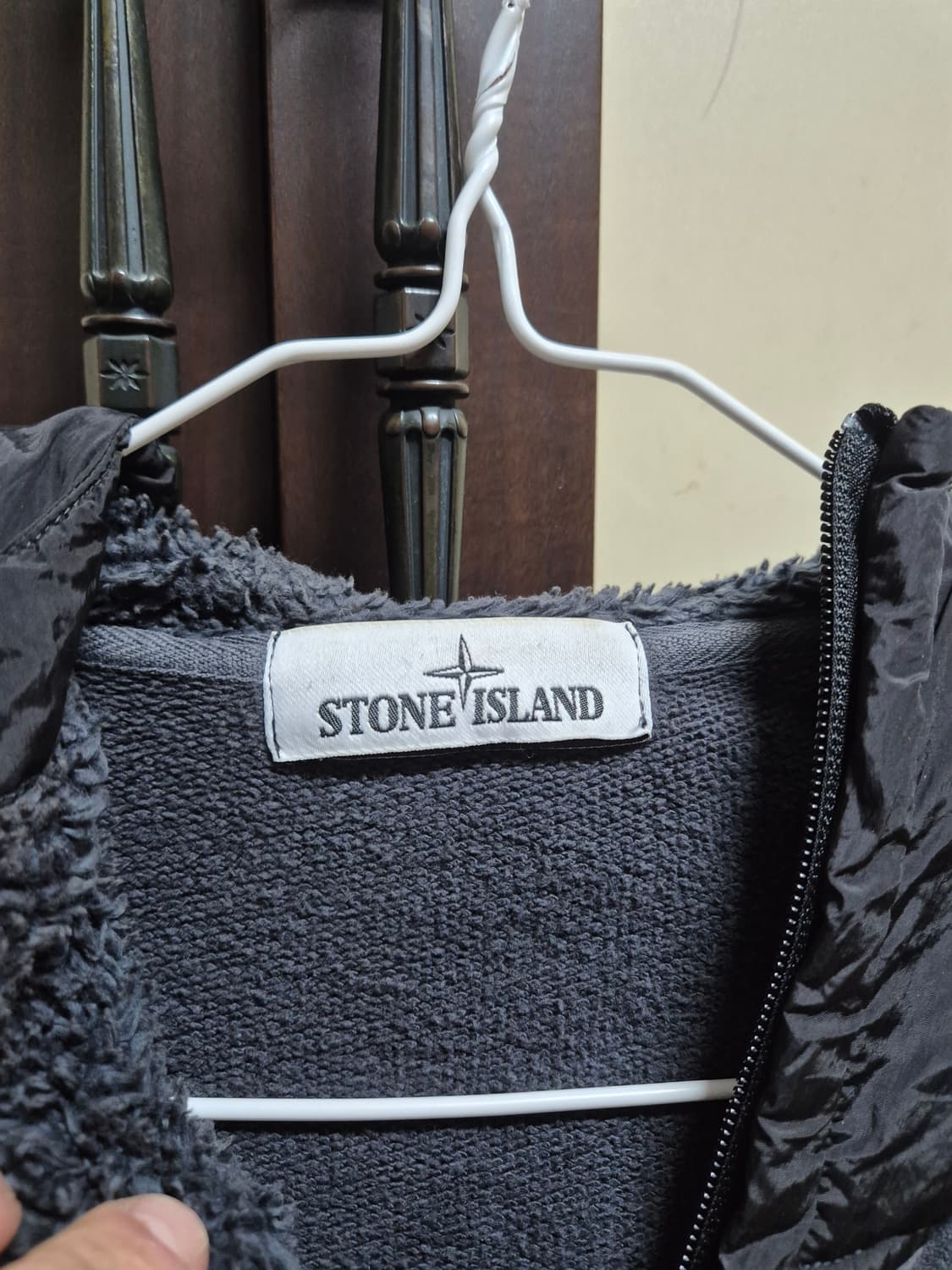 [XXL] 16FW 스톤아일랜드 나일론 후드 집업 차콜 회색 상품이미지4