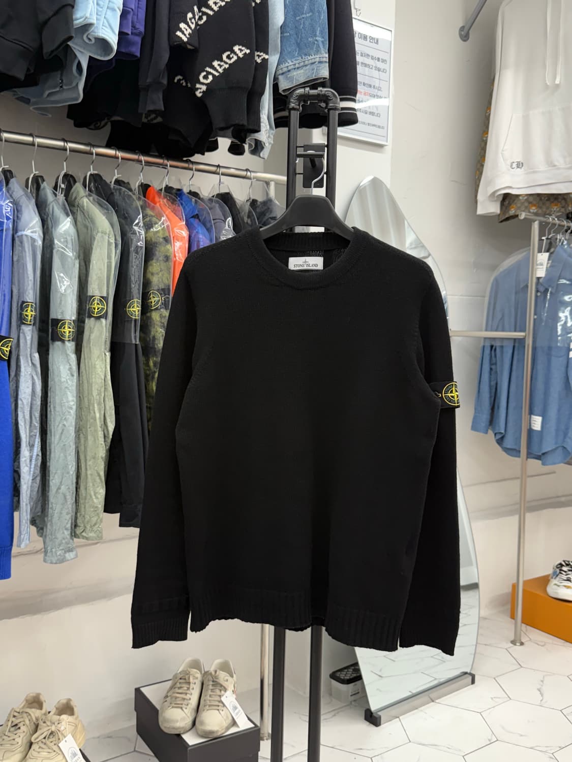 [L] 스톤아일랜드 램스울 니트 상품이미지1