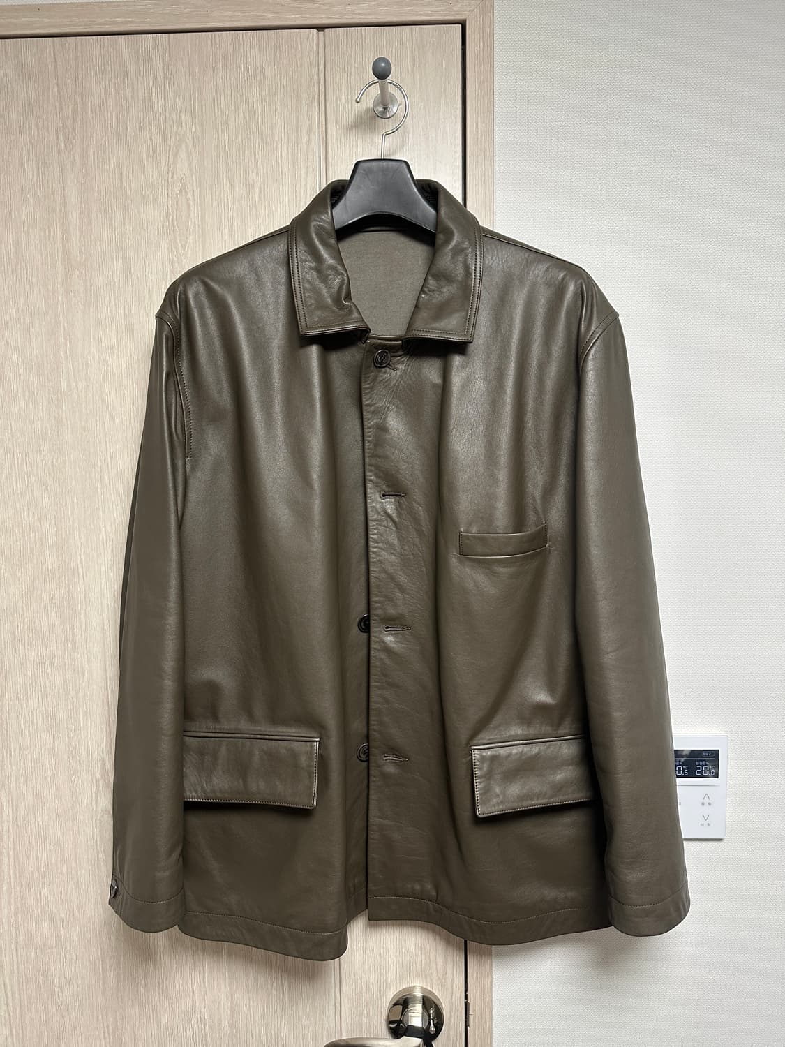 (M) 25ss 르메르 레더 카코트 상품이미지4