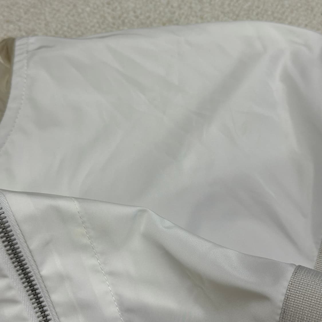 로레나 안토니아찌 후드 하프집업 상품이미지10