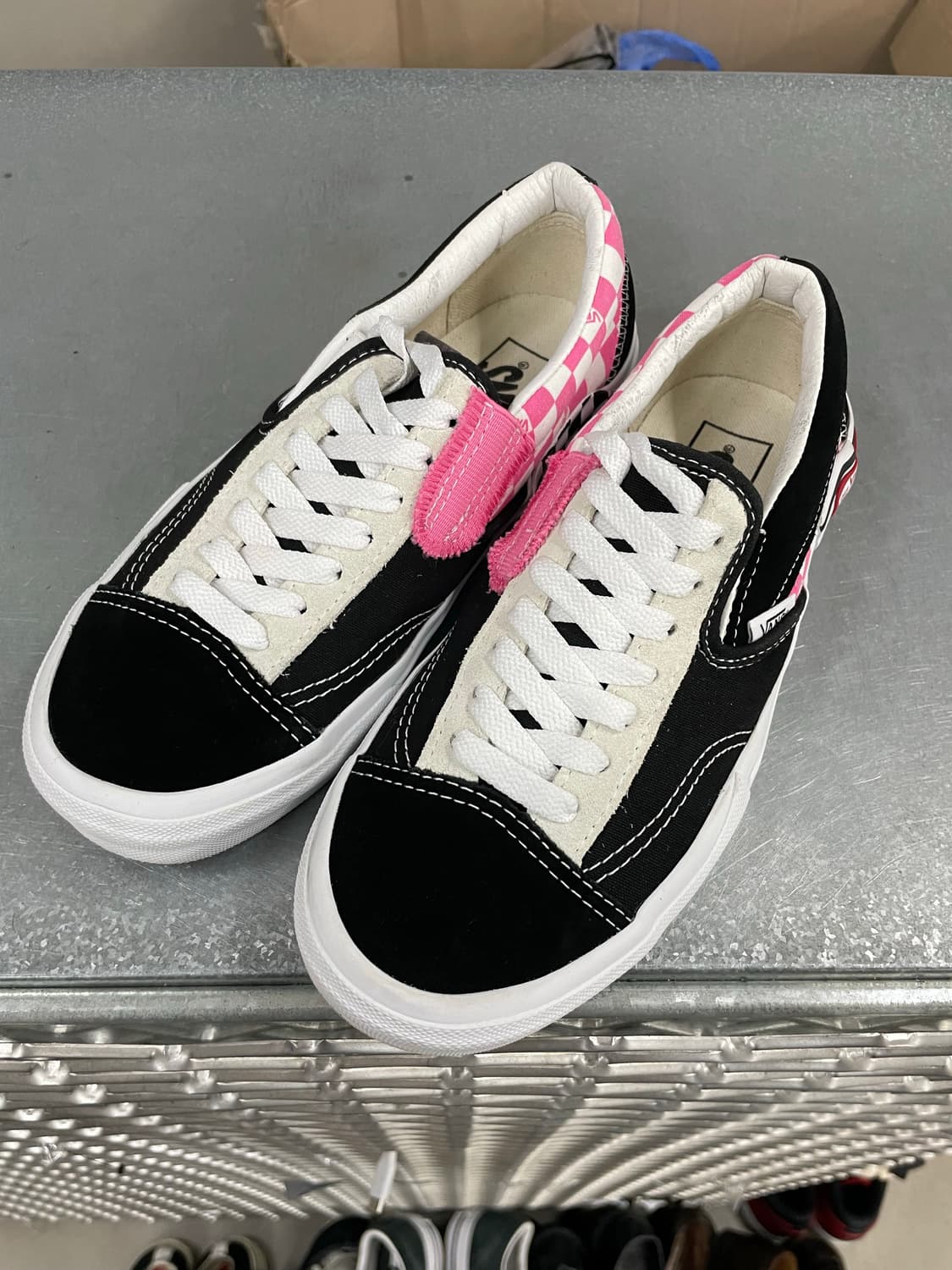 반스 슬립온 캡 블랙 아잘레아 핑크 235 (gr-4470) 상품이미지2