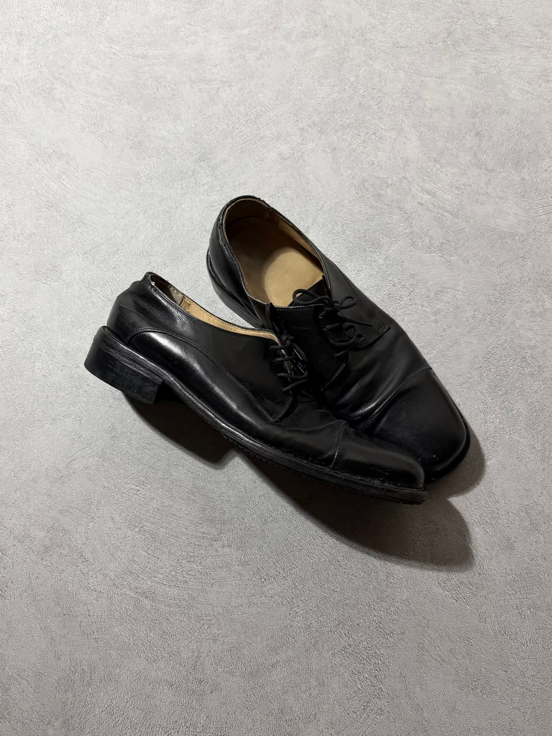 페레가모 클래식 레더 더비슈즈 상품이미지1