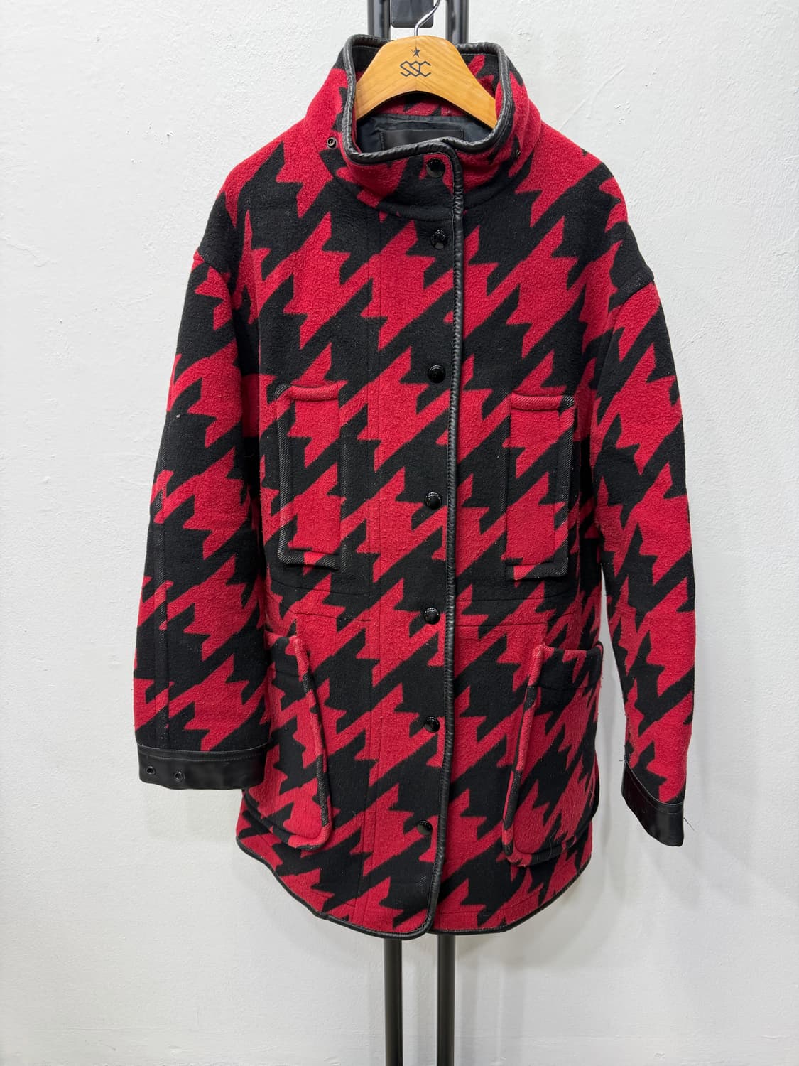 정품) COACH 코치 레드 블랙 하운드투스 체크 코트 M 상품이미지1