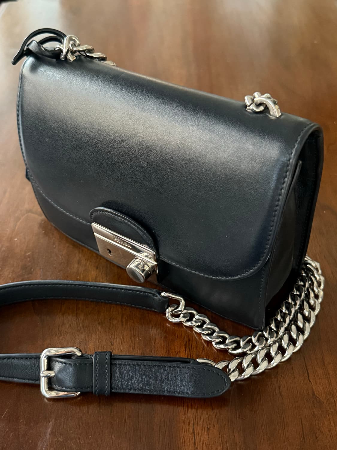 PRADA 프라다 플랩 체인 크로스백  상품이미지8