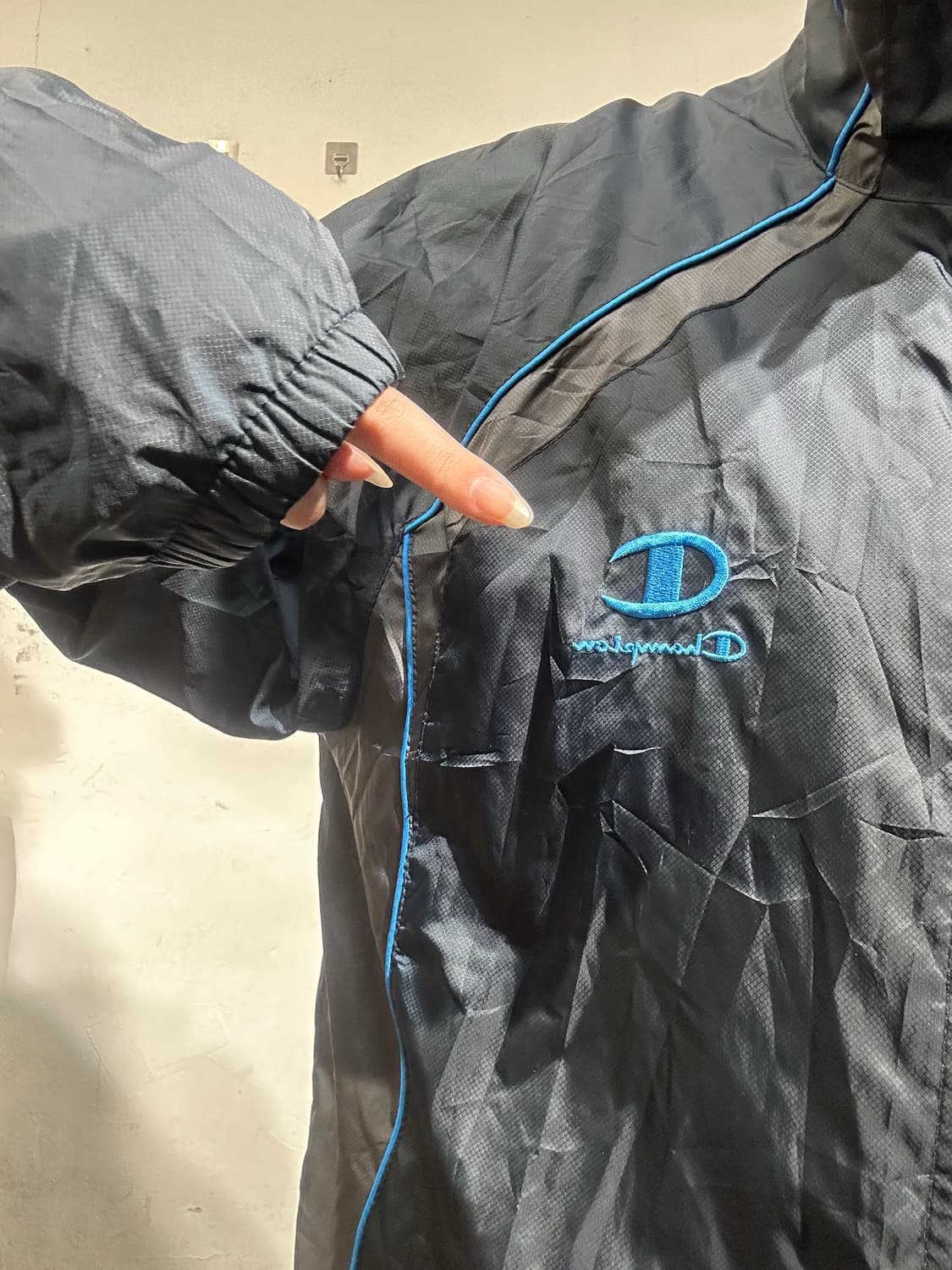 챔피온 네이비 올드스쿨 오버핏 바람막이 자켓 L 상품이미지4