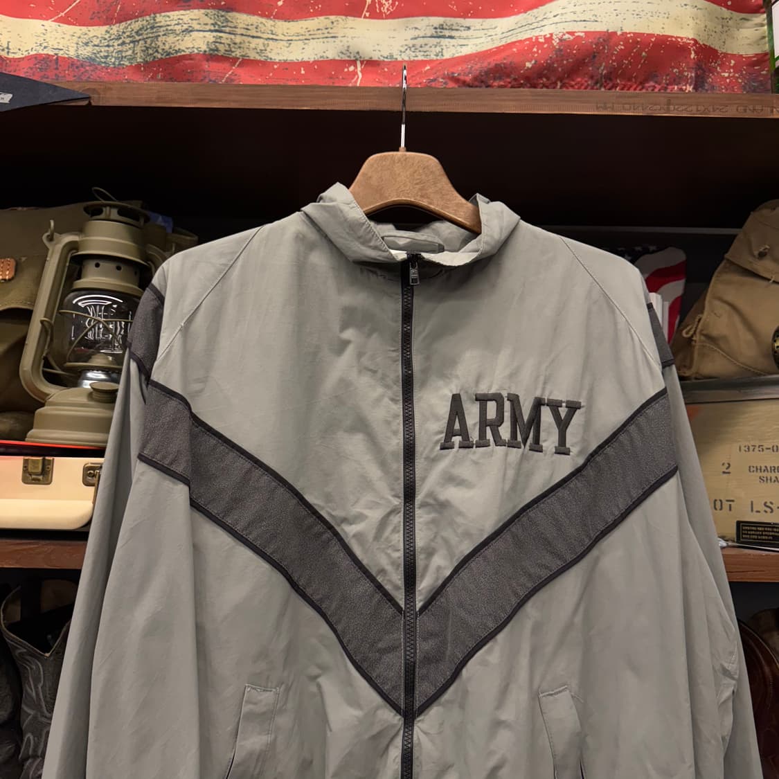 L/R 00s IPFU 1세대 US ARMY 오리지널 V 스카치 바람막이 상품이미지4