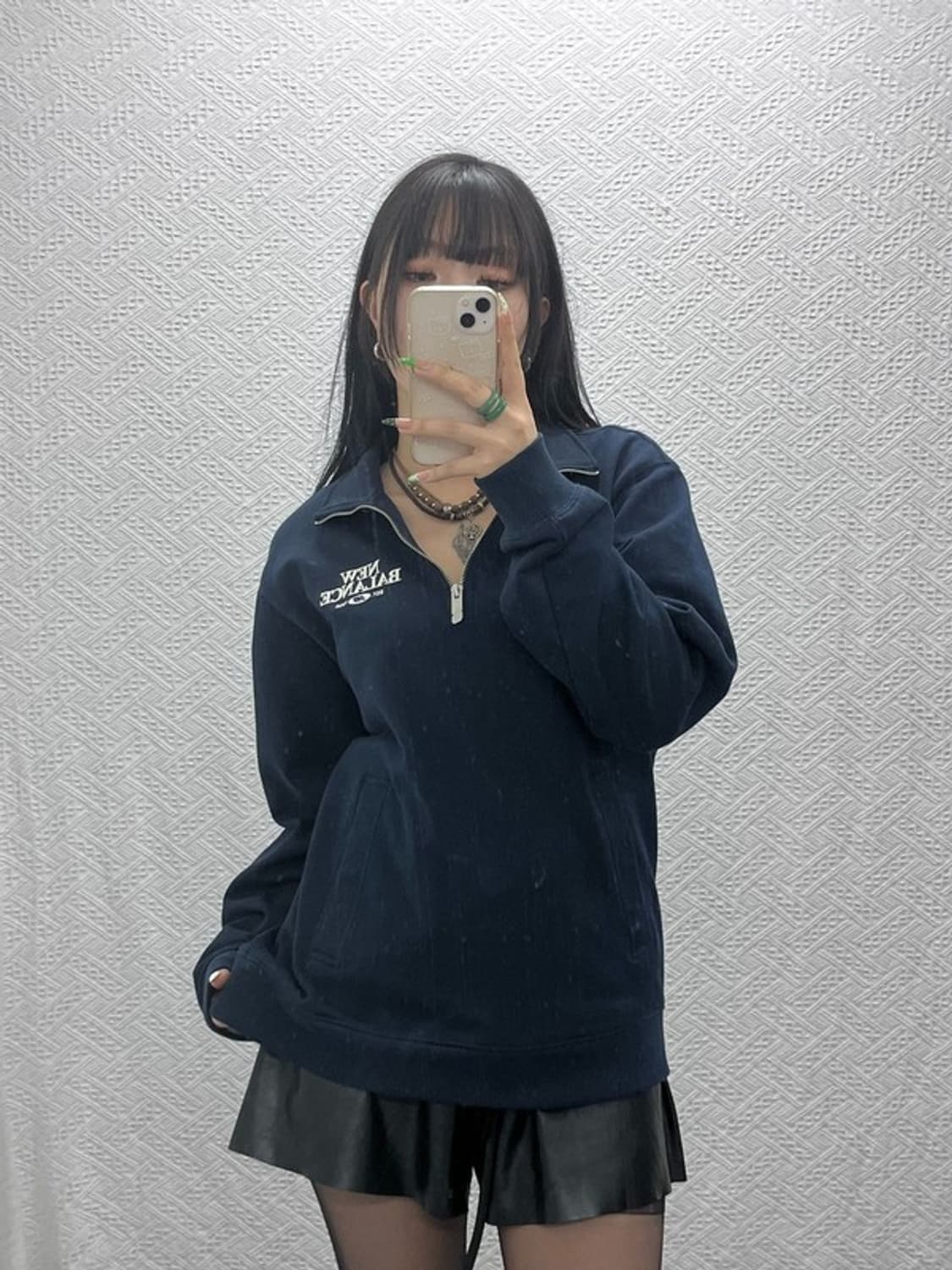 뉴발란스 올드스쿨 백로고 반집업 맨투맨 M C09301 상품이미지1