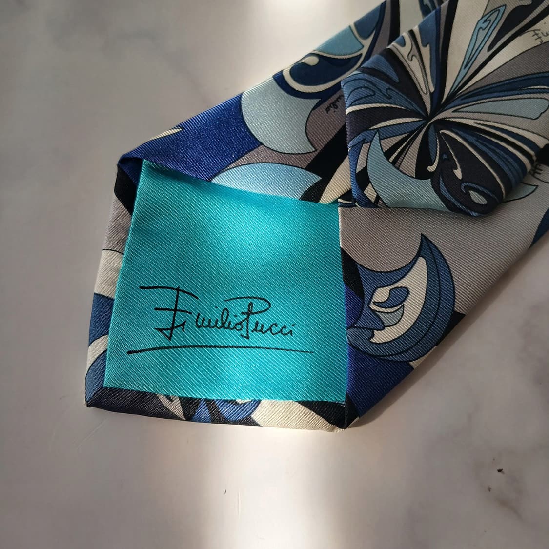 에밀리오 푸치 실크 블루 아트패턴 넥타이 8.6cm A+등급 A19013 상품이미지6