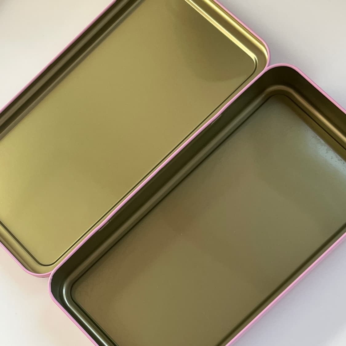 일본 고전키티 교복키티 틴케이스 보관함 소품함 상품이미지3