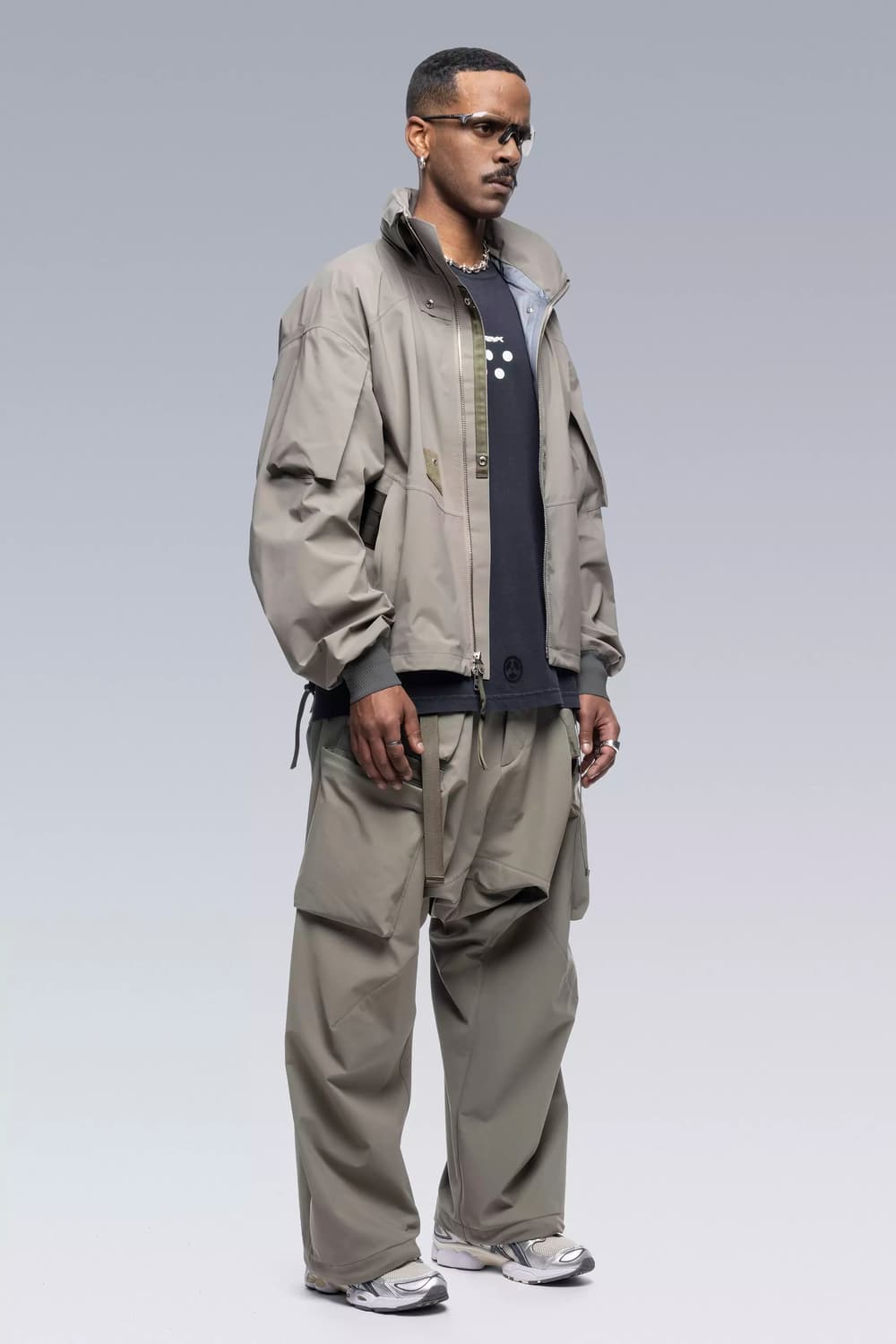 아크로님 J110TS-GT
3L Gore-Tex Pro Tec Sys 상품이미지3