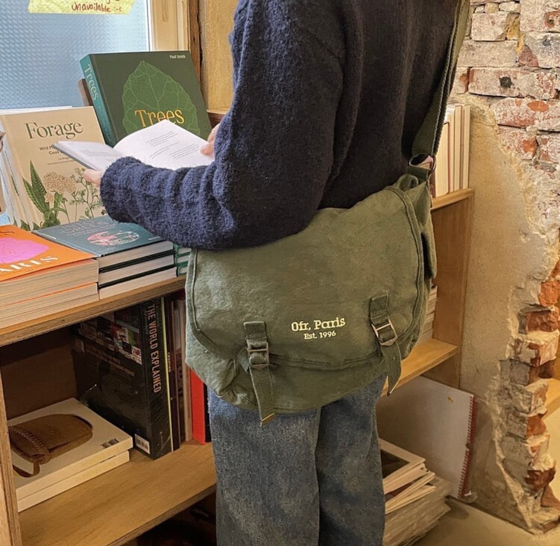 Ofr paris 메신저백 카키 상품이미지1