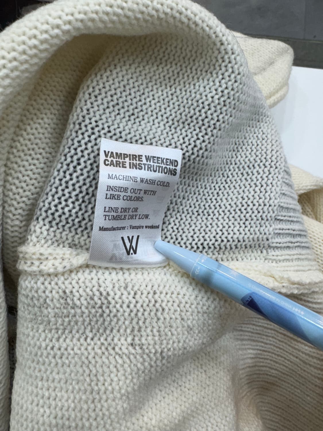 뱀파이어위켄드 빈티지 워싱 니트 / 그런지 디스트로이드 유니버시티 니트 상품이미지10