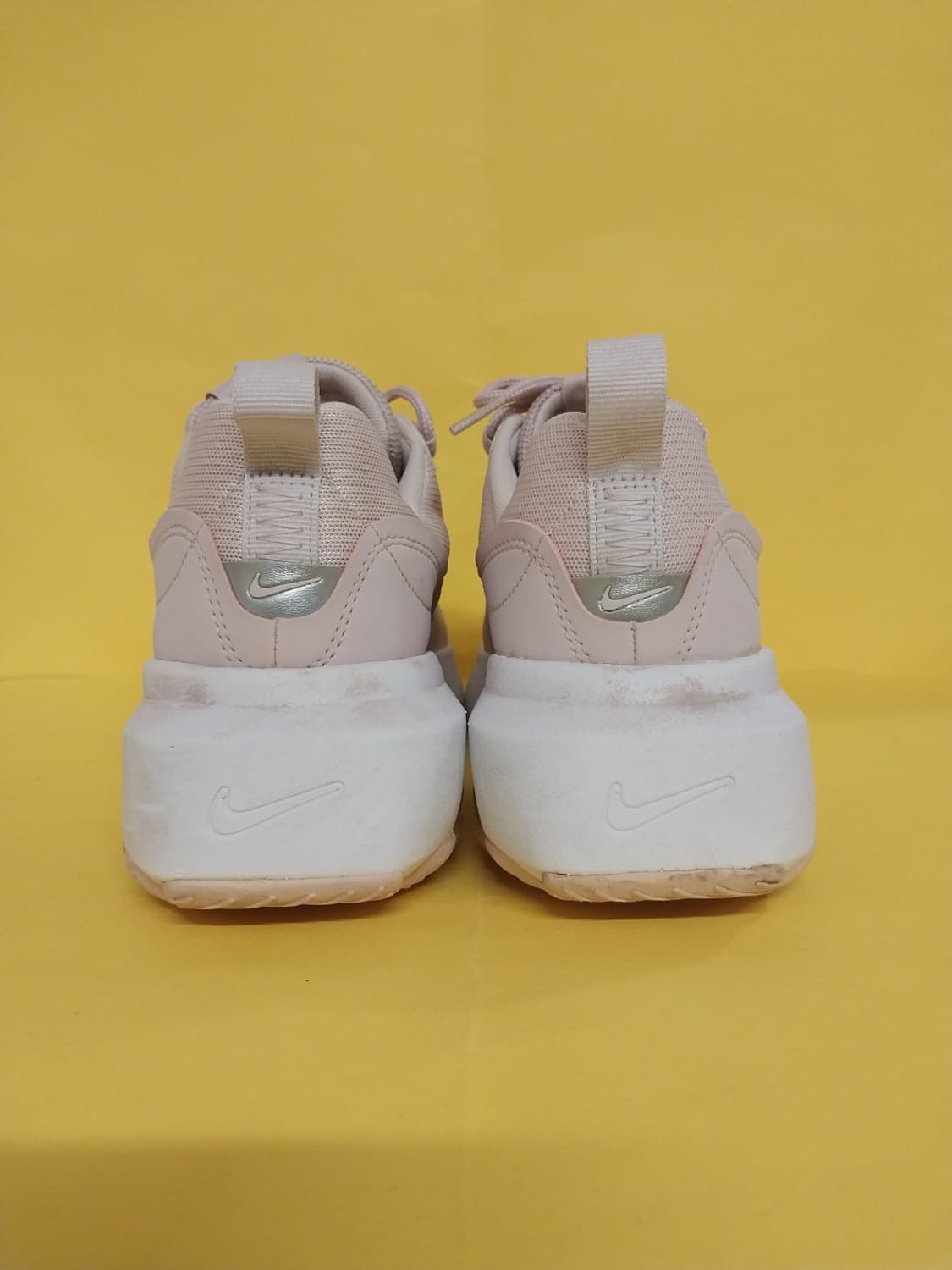 여성 나이키 에어맥스 베로나 베얼리로즈 런닝화, 운동화 (240) 상품이미지4