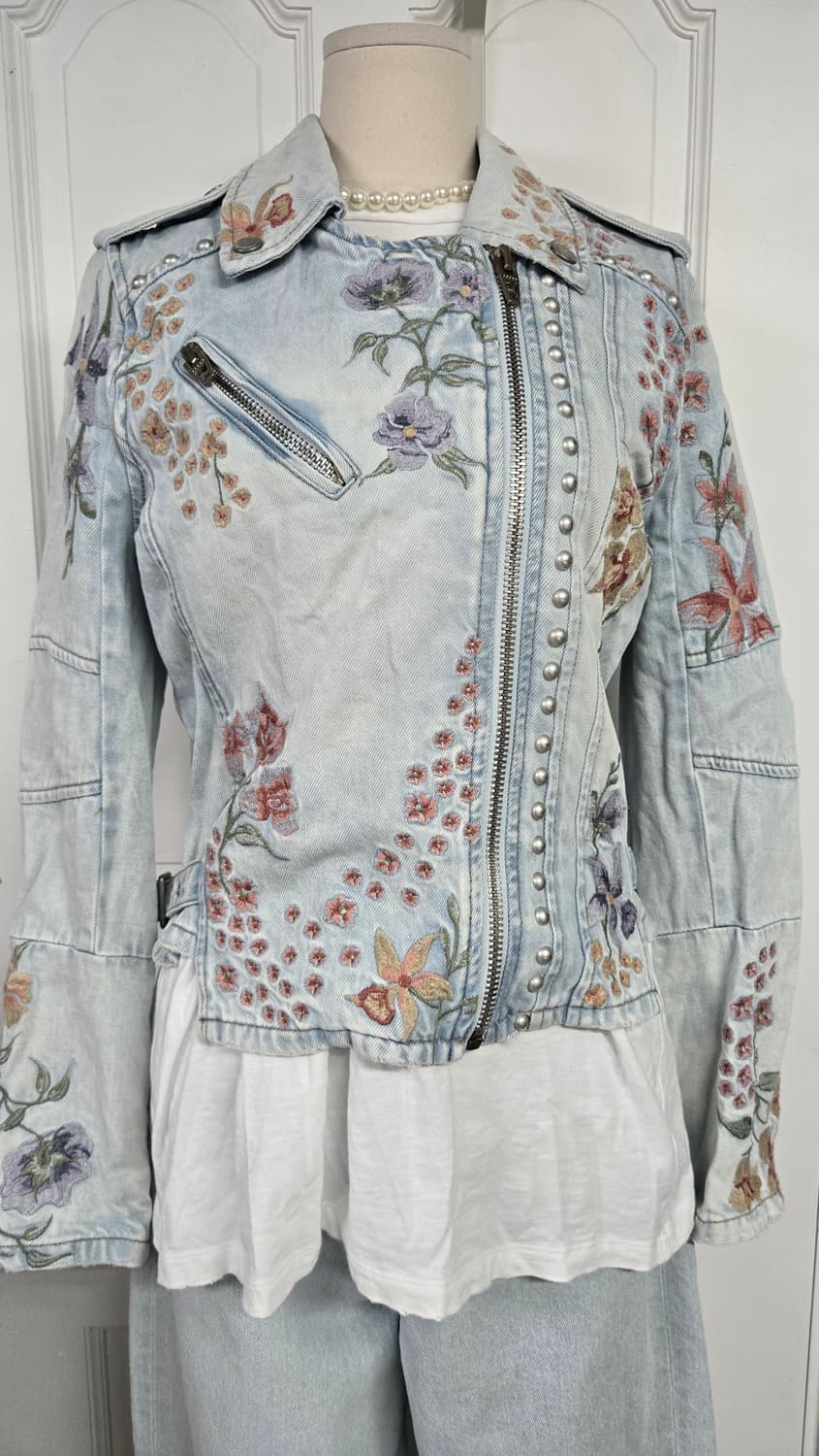 BlankNYC 블랭크NYC 빈티지 플로랄 데님자켓 상품이미지6