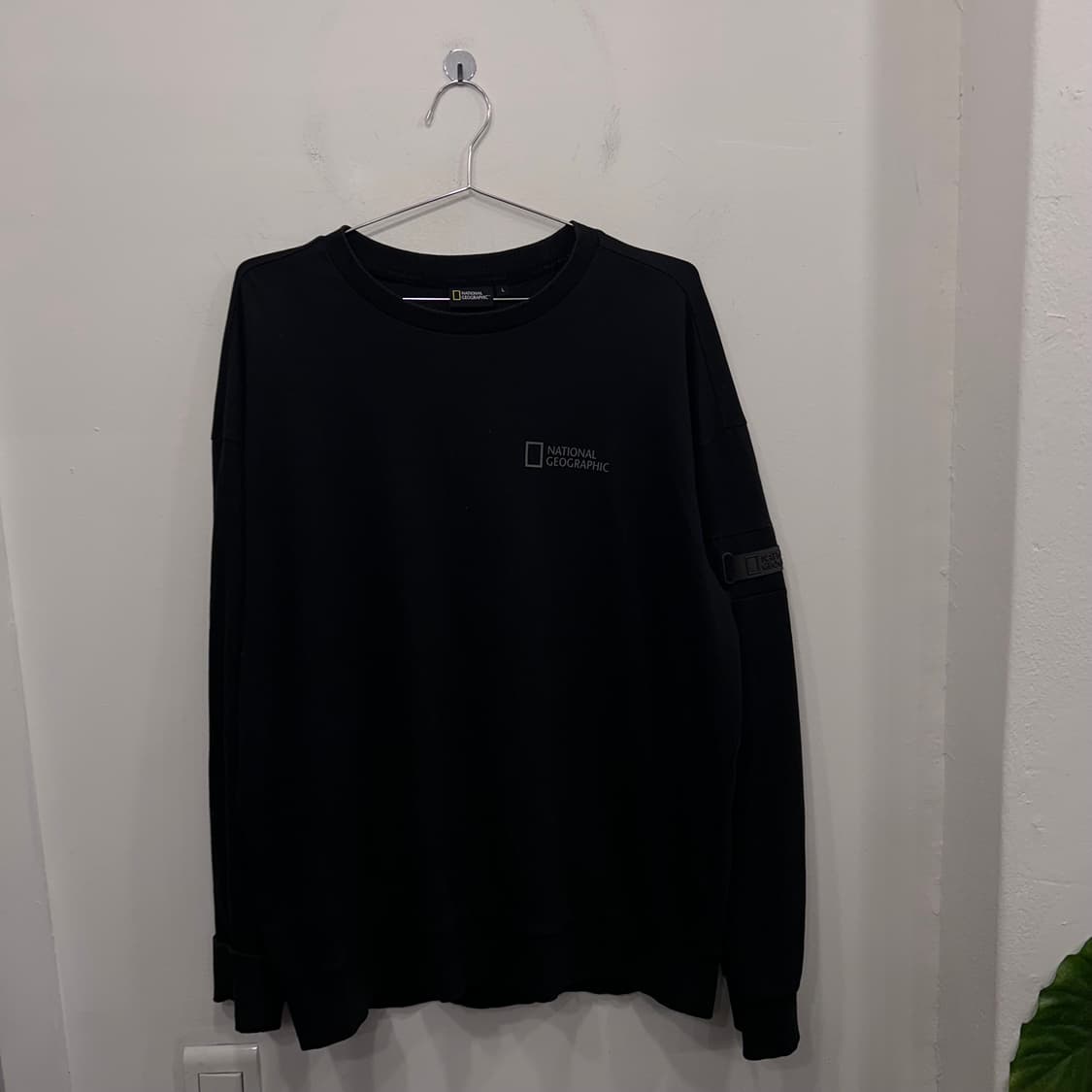 내셔널지오그래픽 스트링로고 코튼 맨투맨 상품이미지2